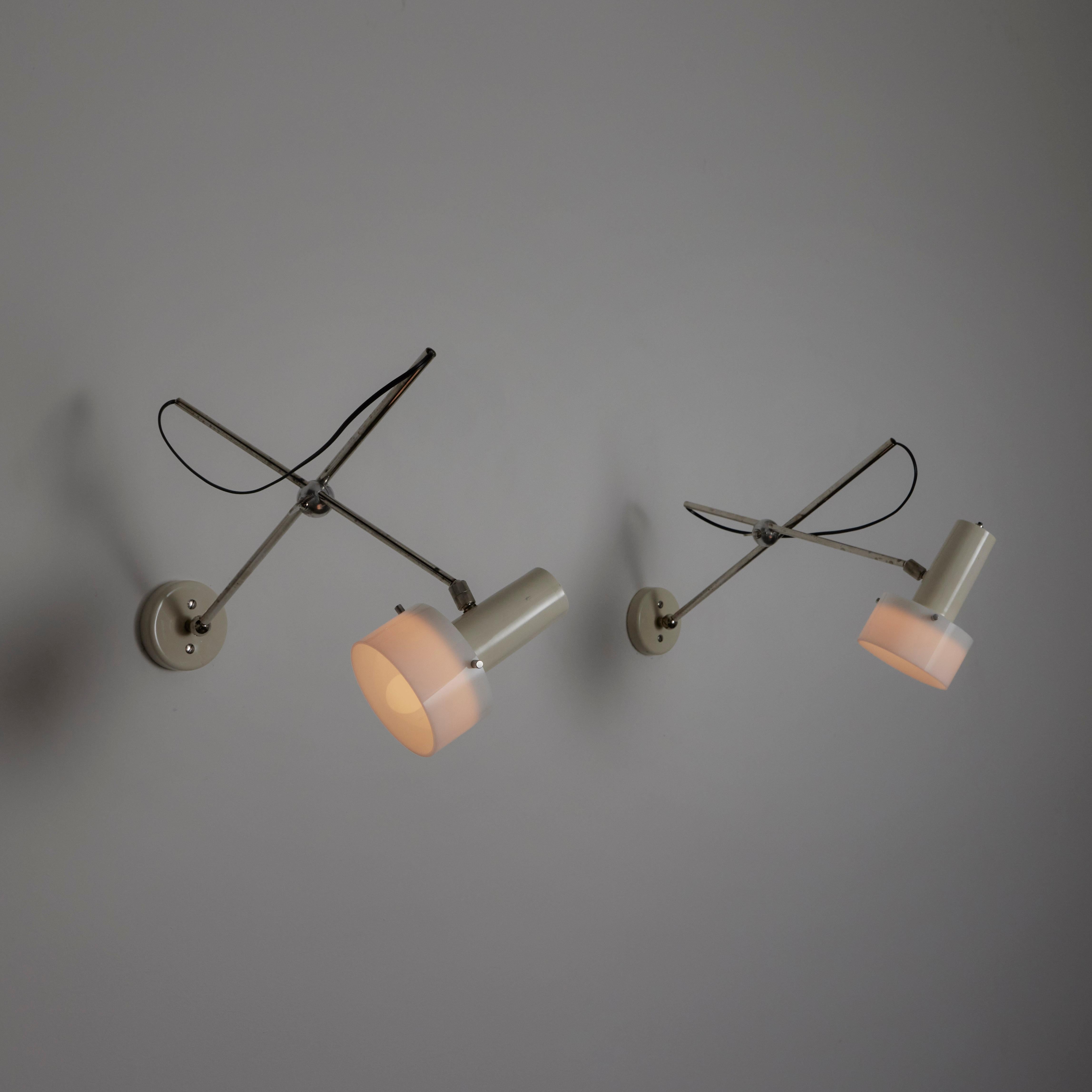 Italian Pair of Model 213 Sconces by Gino Sarfatti for Arteluce For Sale