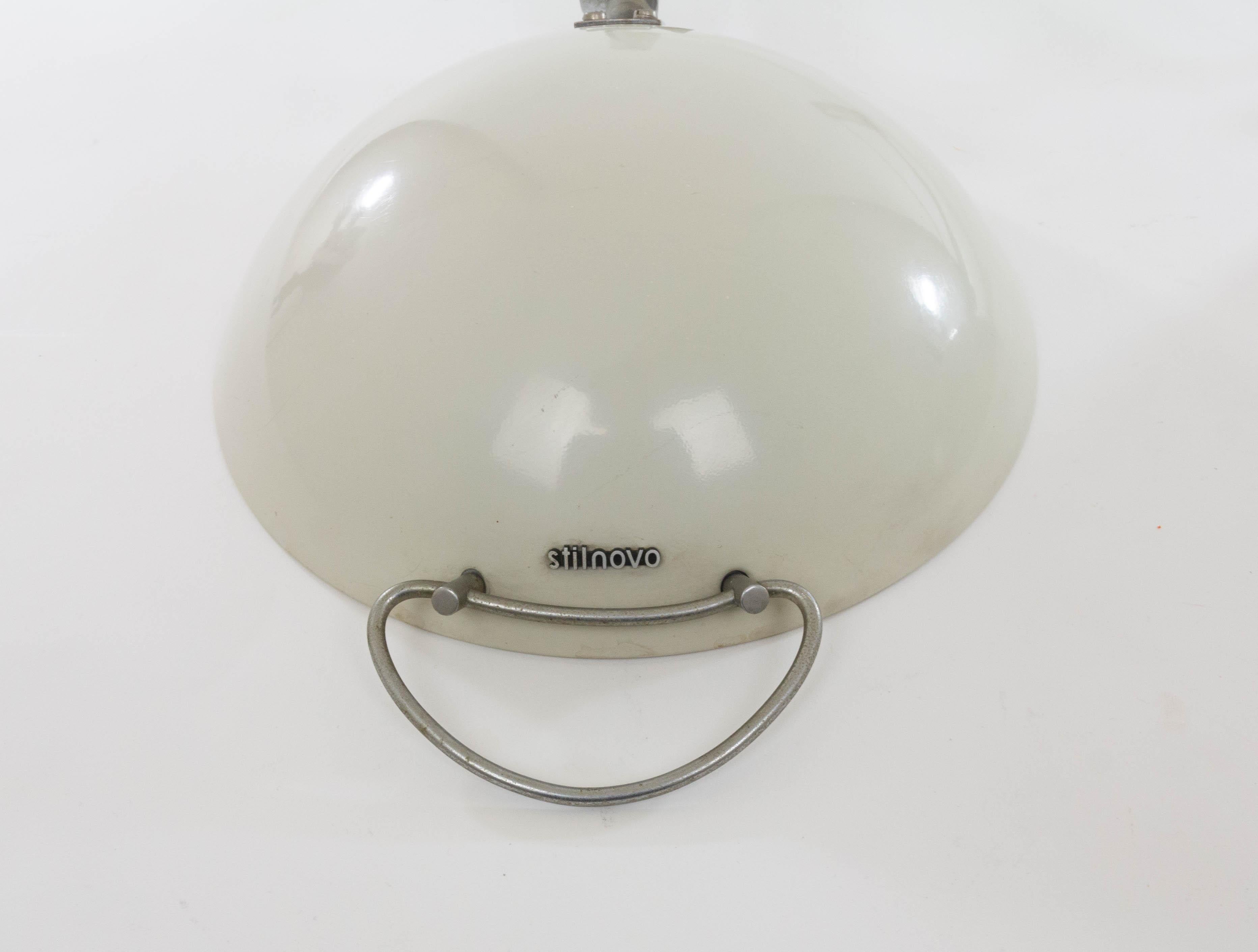 Paar Wandleuchten Modell 2130 von Stilnovo, 1950er Jahre im Angebot 1