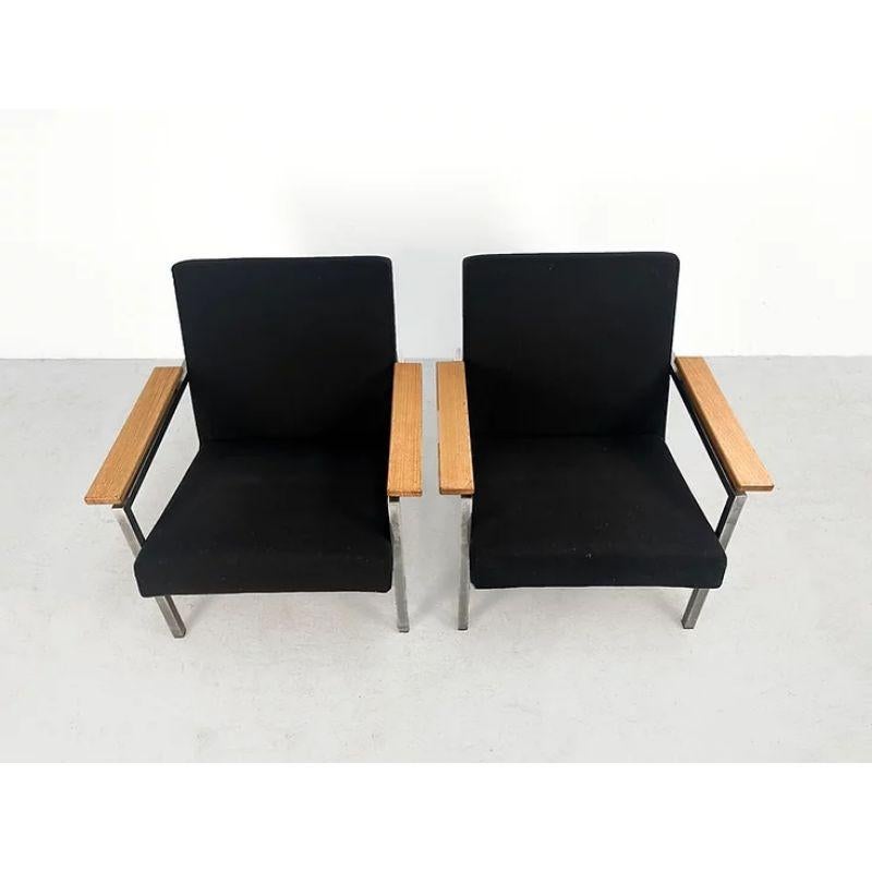 Pair of Model 30 Gijs Van Der Sluis Lounge Chairs In Good Condition In Nijlen, VAN