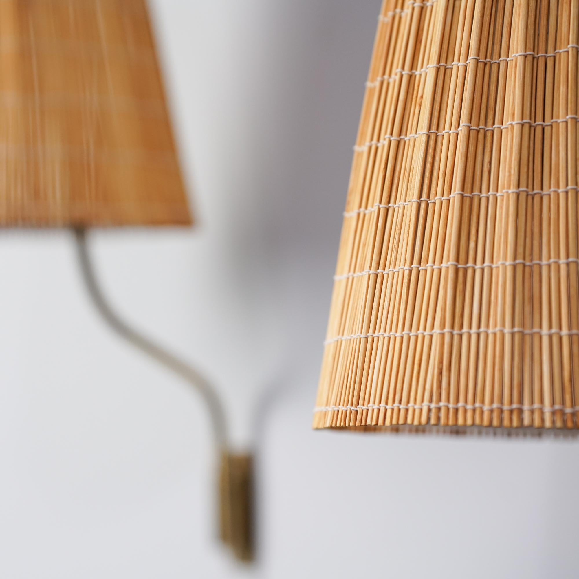 Pair of Model 3053 Wall Lights, Lisa Johansson-Pape, Orno Oy, 1950s en Bueno estado para la venta en Helsinki, Uusimaa