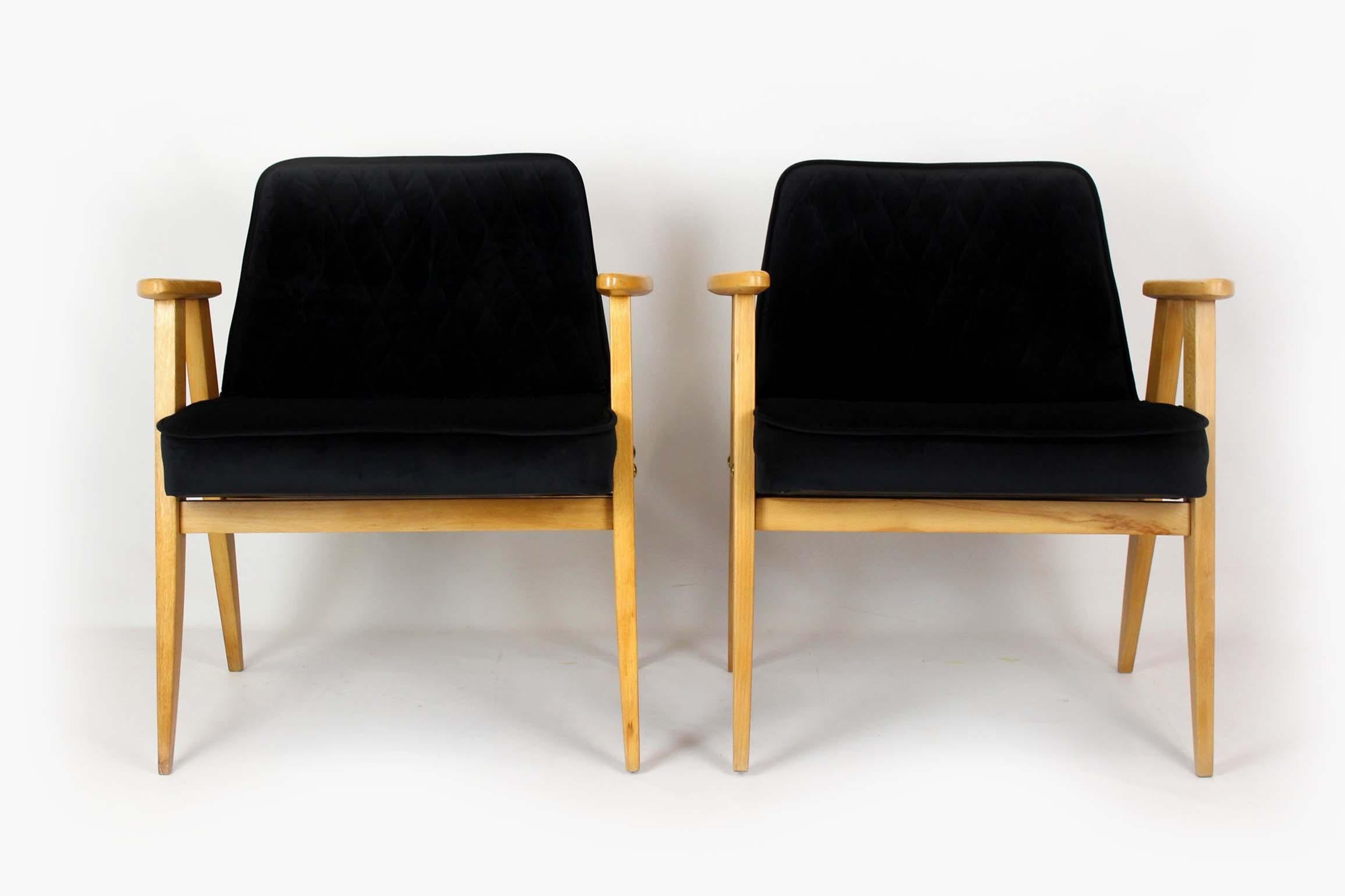 Mid-Century Modern Pair of Model 366 Armchairs by Józef Chierowski, Restored, Poland, 1960s For Sale