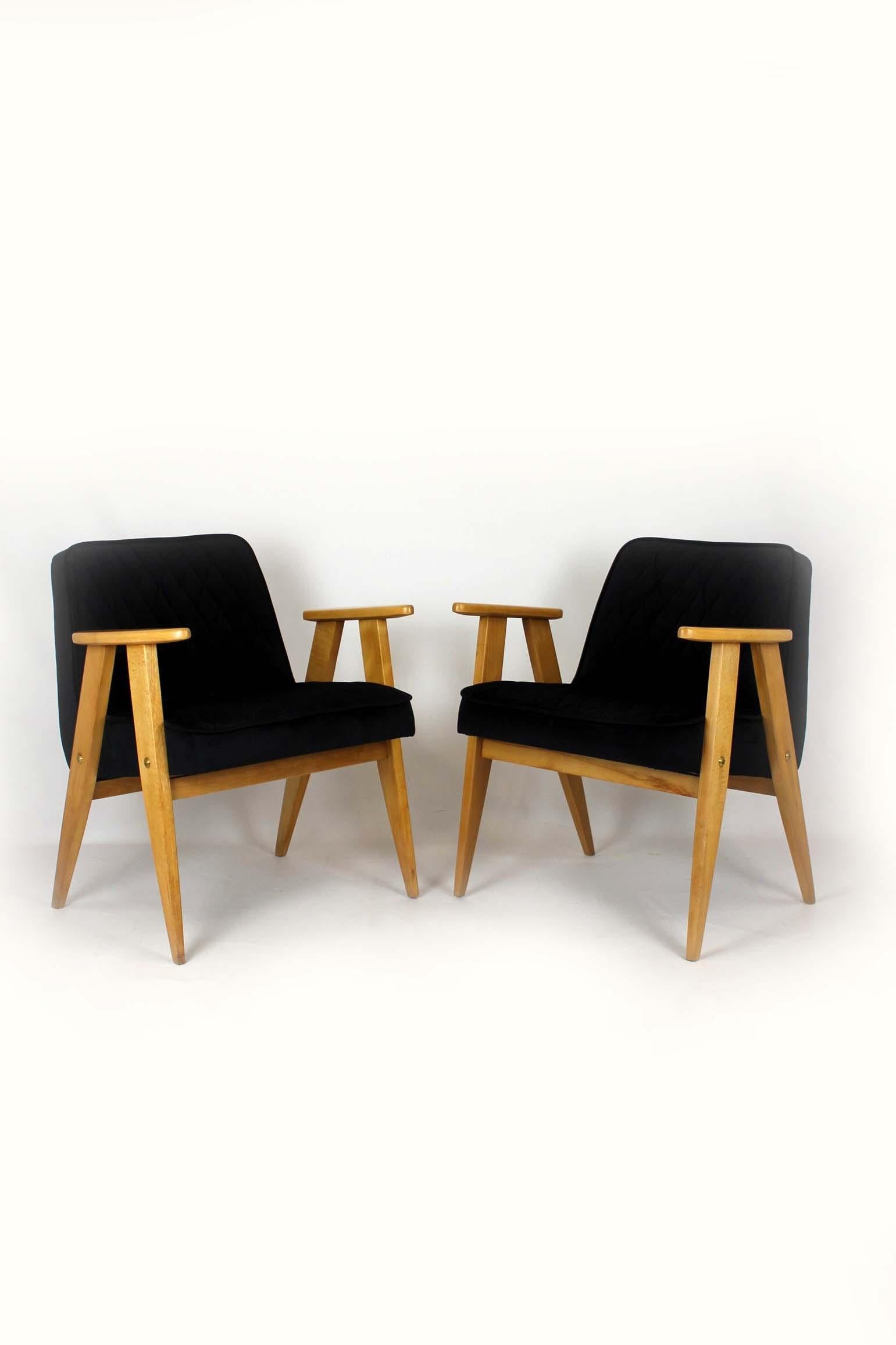 Pair of Model 366 Armchairs by Józef Chierowski, Restored, Poland, 1960s For Sale 3
