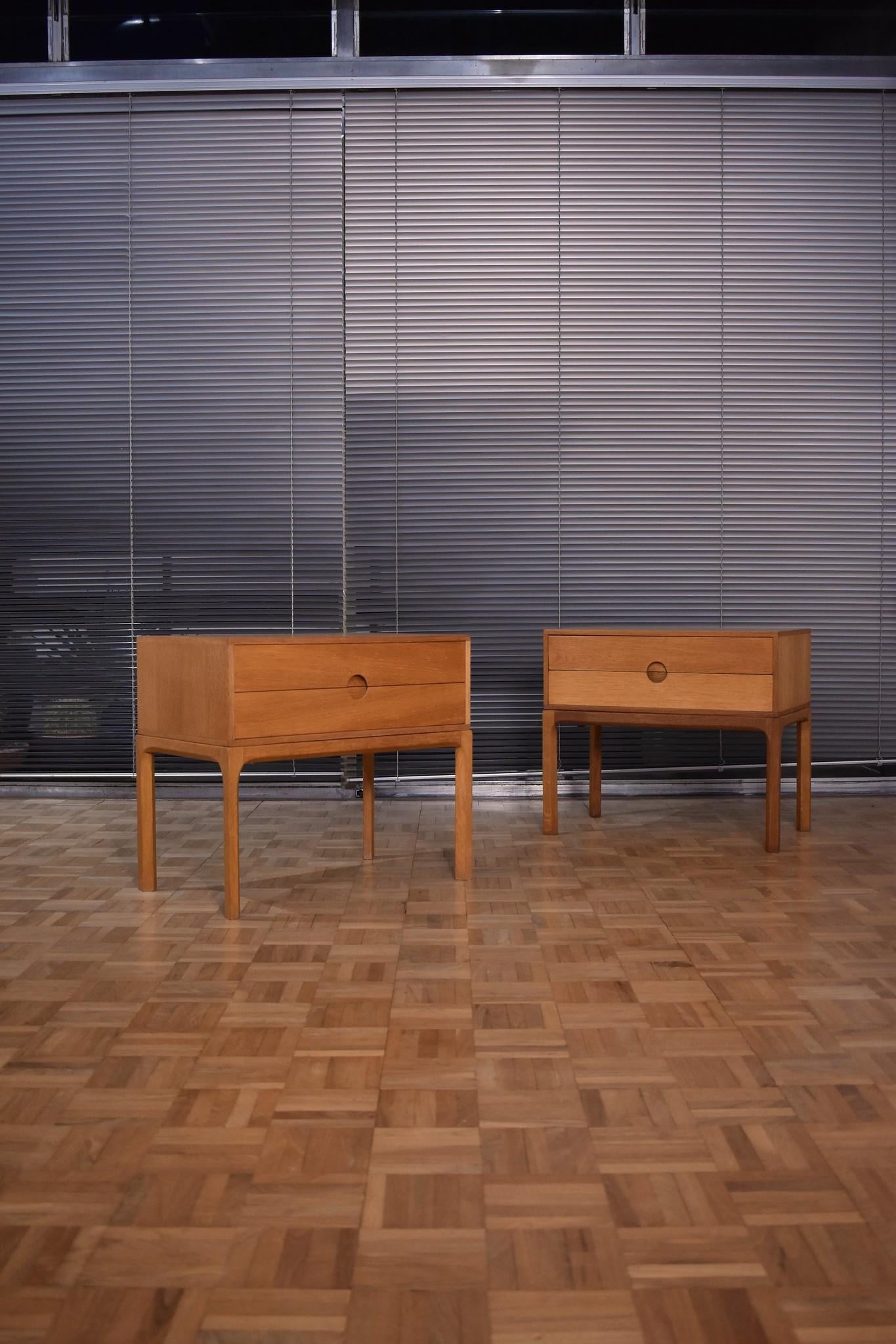 Produced by Aksel Kjersgaard for circa 10 years between the mid-1950s to mid-1960s the range of low chest of drawers designed by Kai Kristiansen has rightly become a Danish design Classic.

Very sought after this is a hard to find pair of oak
