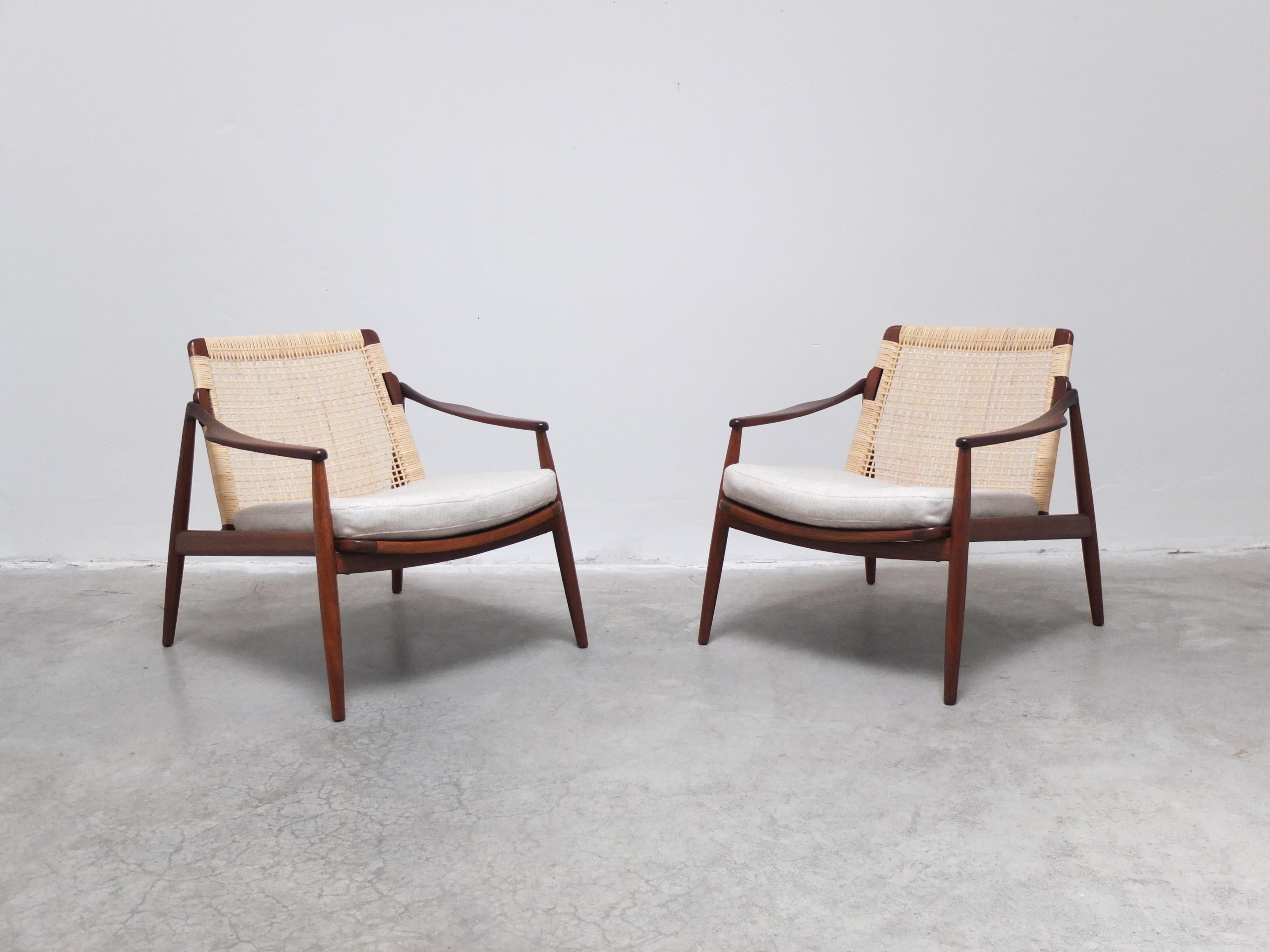 Pair of 'Model 400' Easy Chairs by Hartmut Lohmeyer for Wilkhahn, 1956 For Sale 1