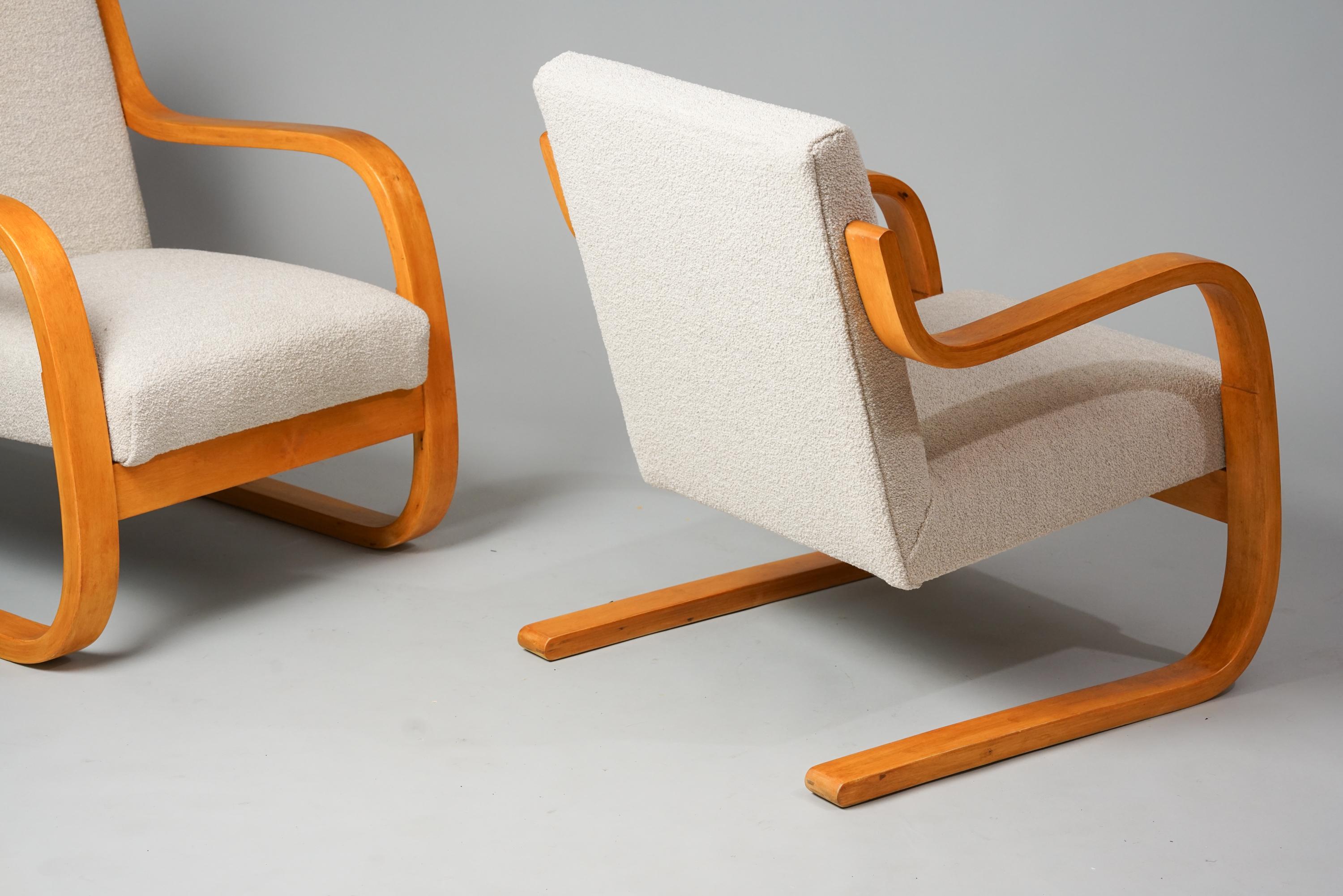 Pair of Model 402 Armchairs, Alvar Aalto, Artek, 1950/1960s 1