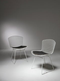 Pair of Model 420, Side Chairs with White Metal Frame by Harry Bartoia for Knoll