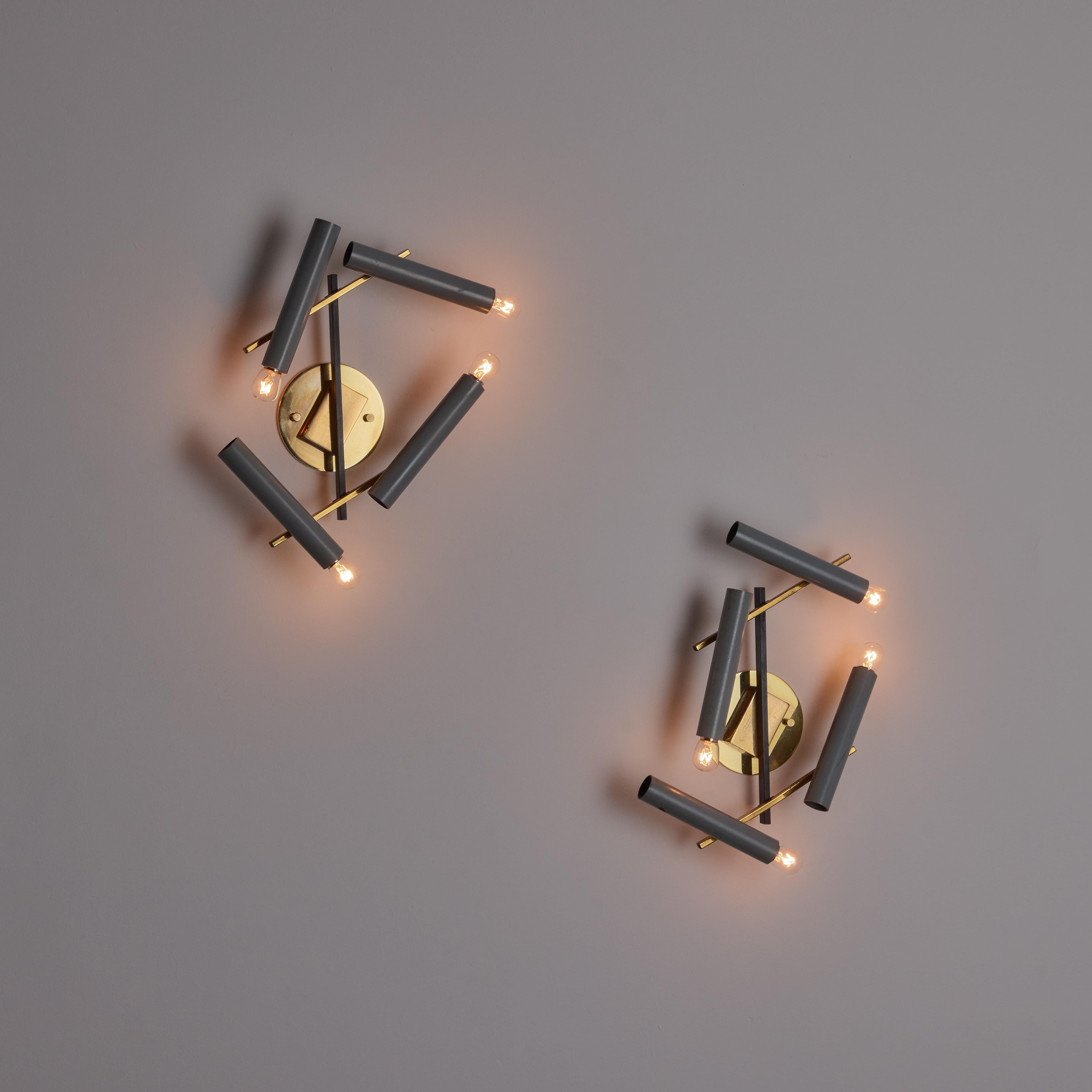 Par de Modelo  502/4 Apliques de Oscar Torlasco para Lumi siglo XX en venta