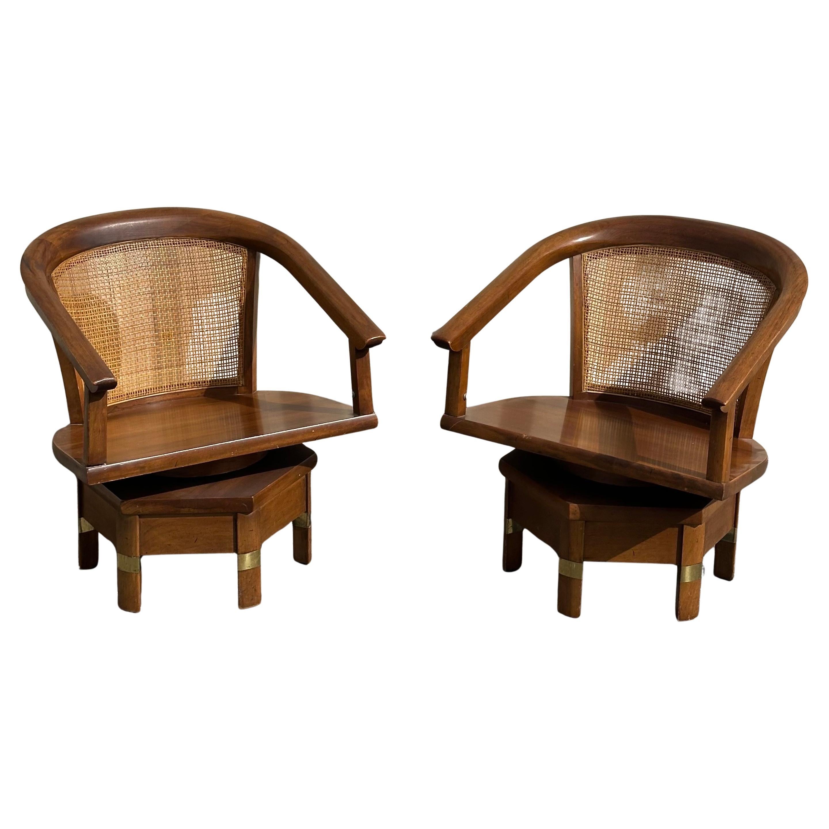 Coppia di sedie girevoli MCM modello 5105 in mogano e canna di Jim Peed per Hickory in vendita 12