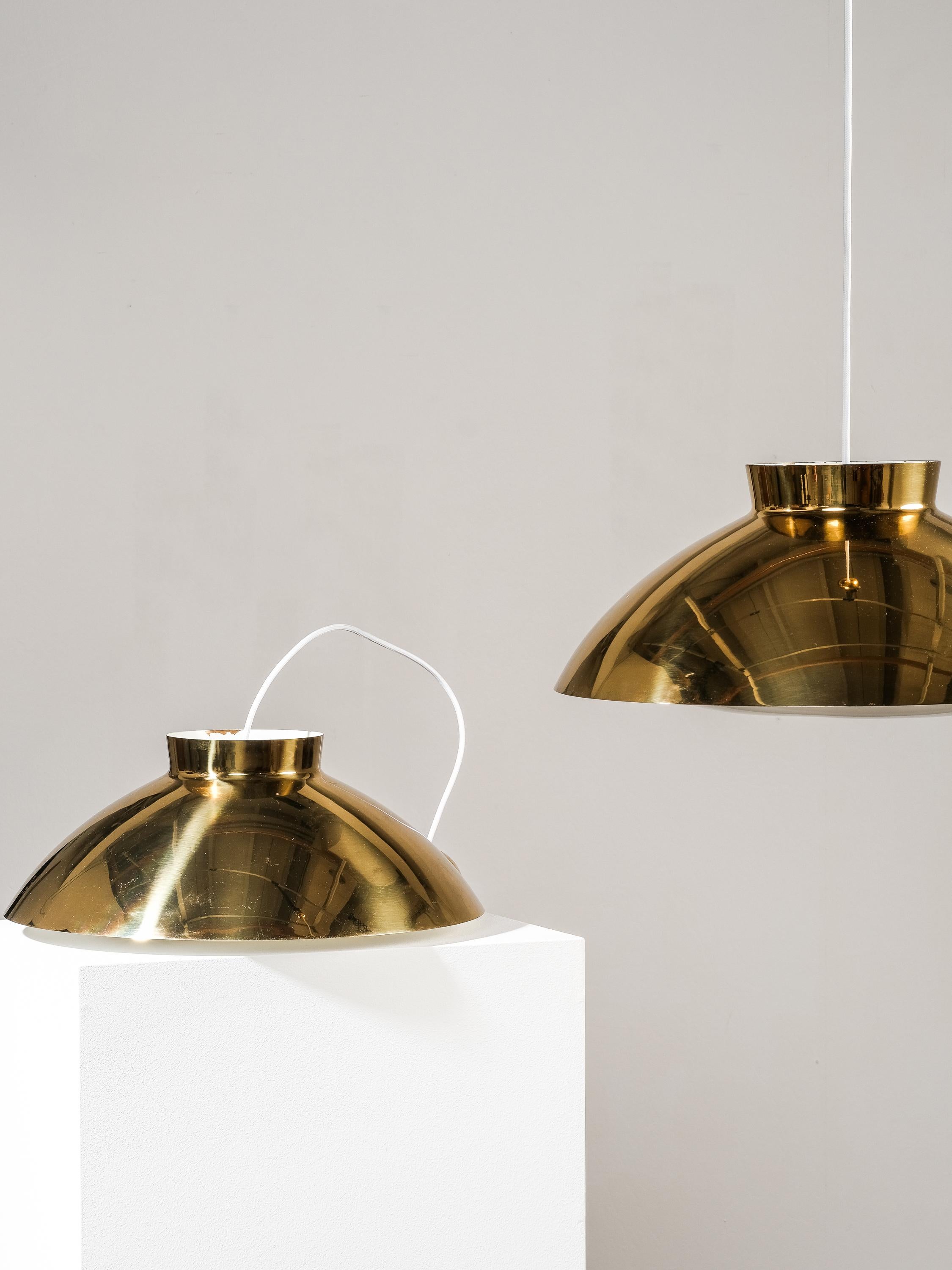 Pair of Model 61-368 Lisa Johansson-Pape Brass Pendants, Orno, Finland, 1950s For Sale 7