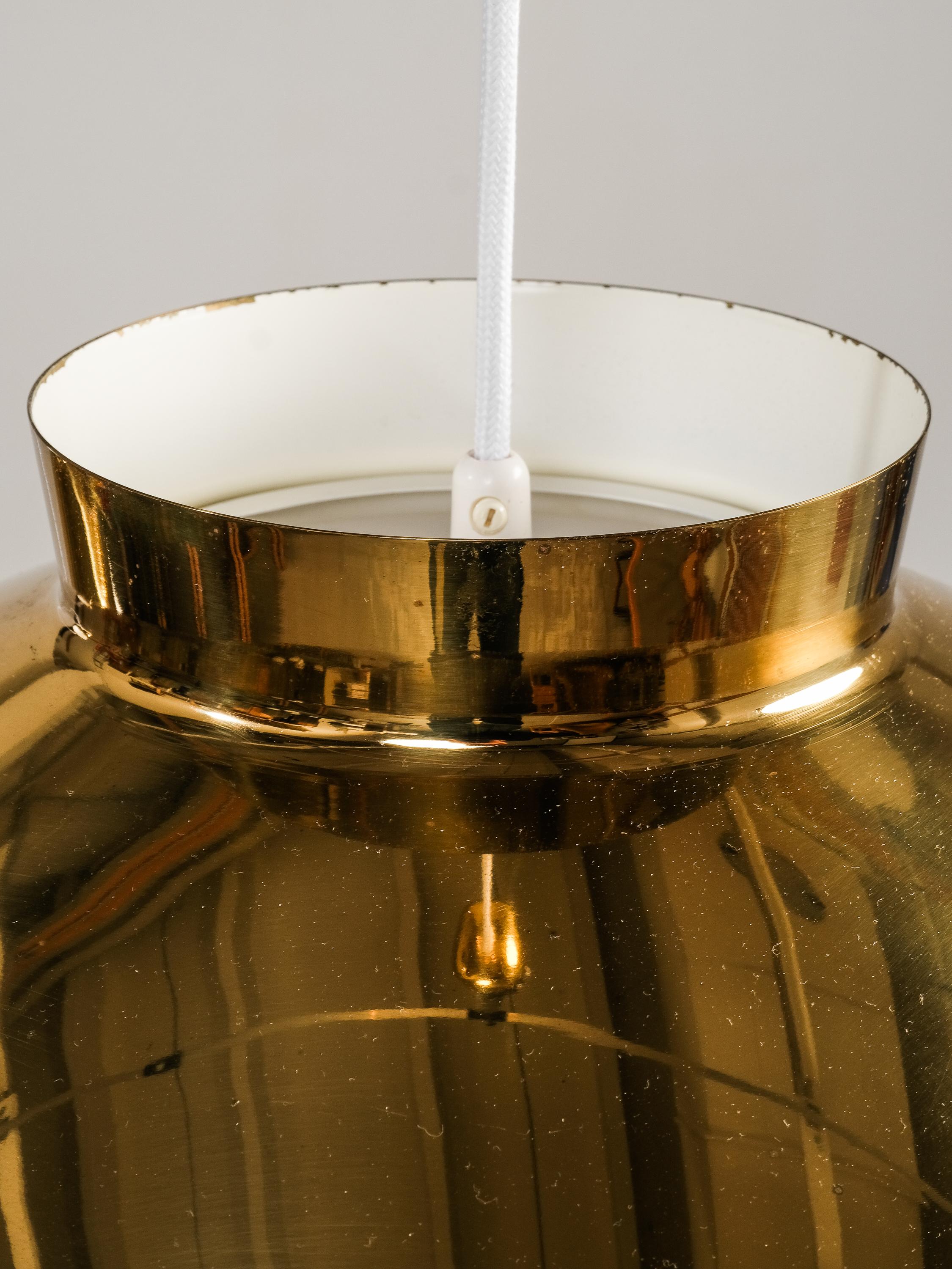 Pair of Model 61-368 Lisa Johansson-Pape Brass Pendants, Orno, Finland, 1950s For Sale 10