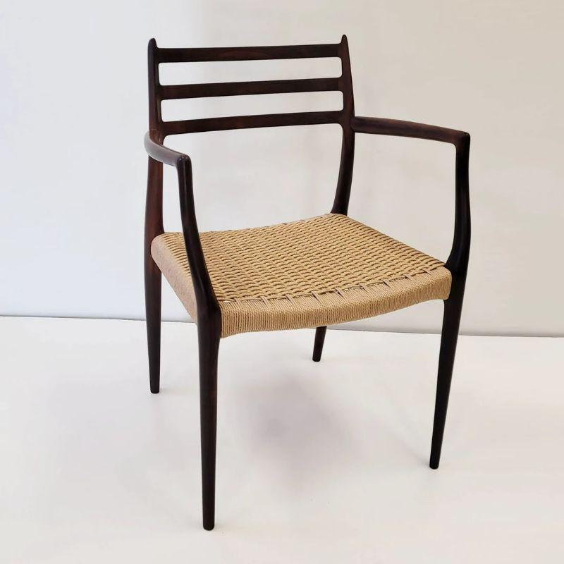 Ein Paar Esstischstühle Modell 62 Carver von Niels Otto Møller im Zustand „Gut“ im Angebot in Warminster, GB