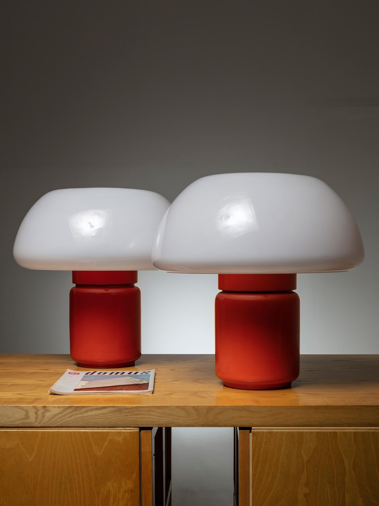 Italian Pair of Model 625 Desk Lamps by Elio Martinelli for Martinelli Luce