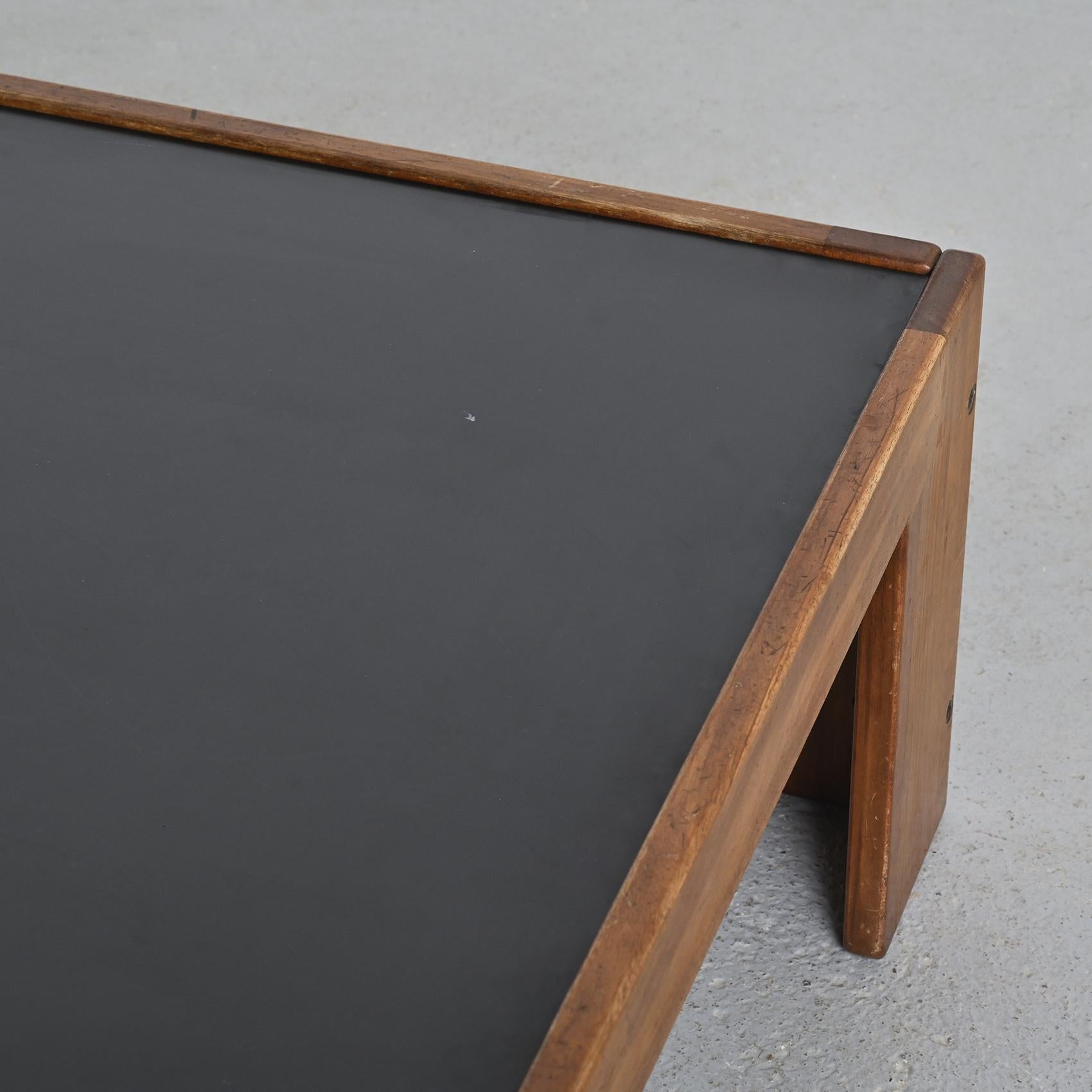 Coppia di tavolini Model 771 di Tobia Scarpa per Cassina, circa 1965 in vendita 5