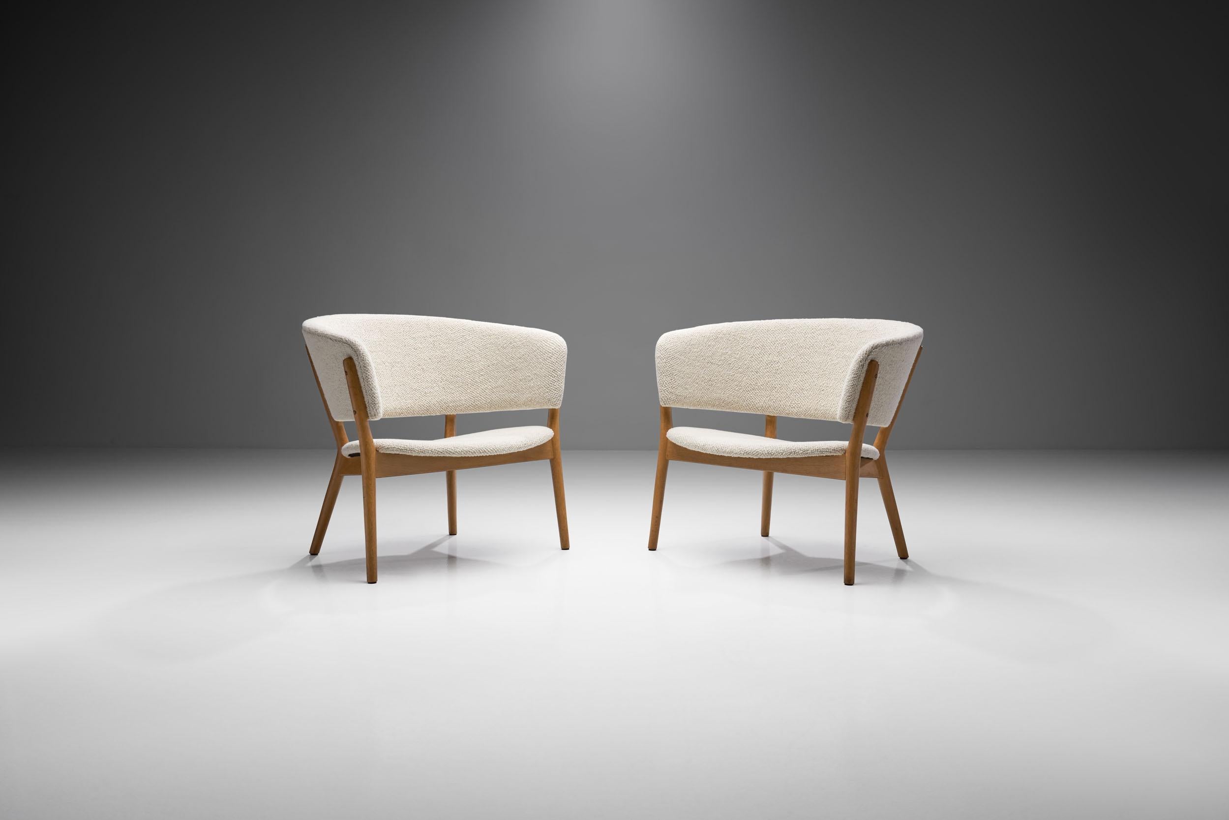 Pair of “Model 83” Armchairs by Nanna Ditzel for Søren Willadsen, Denmark, 1952 In Good Condition In Utrecht, NL