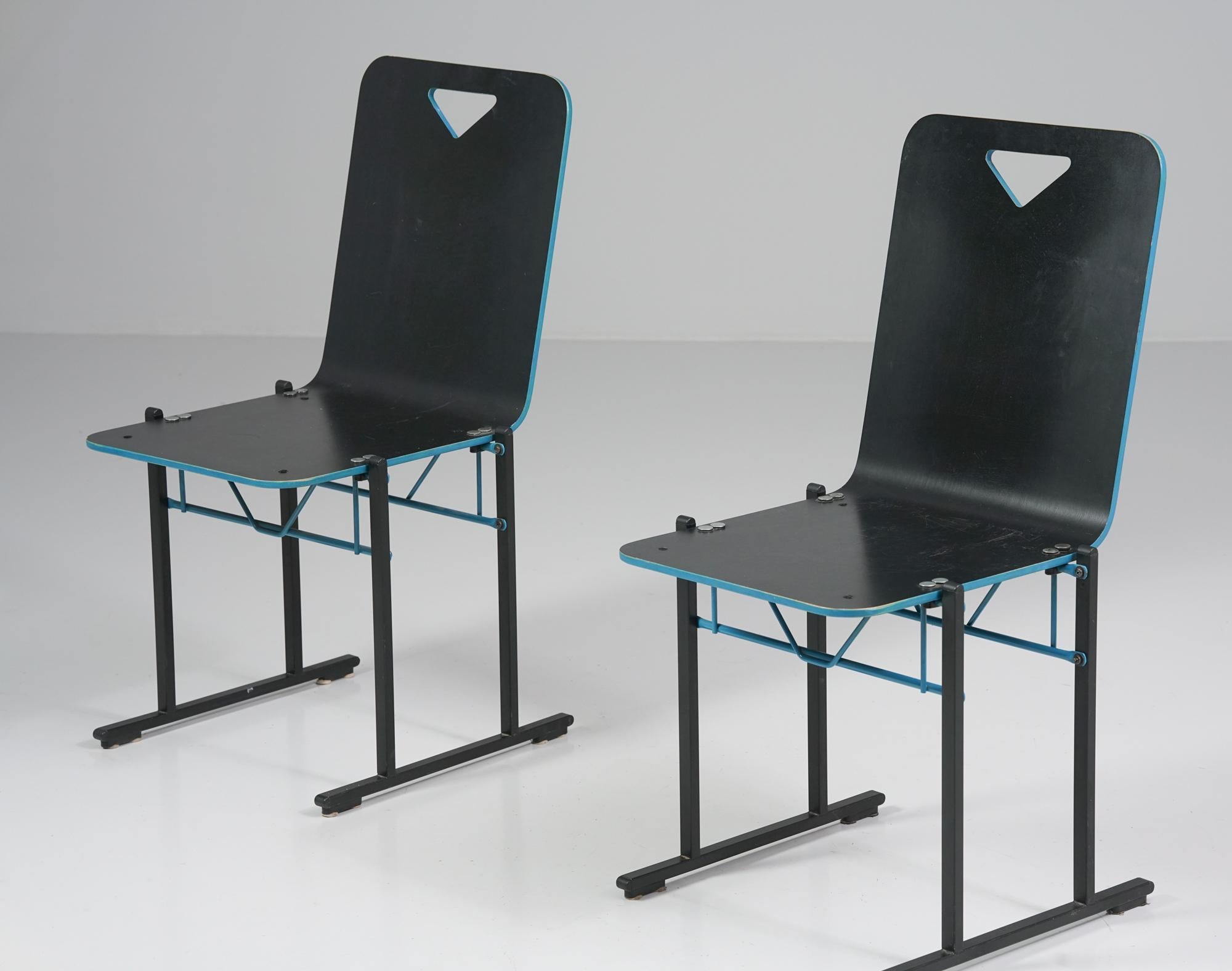 Paar Stühle Modell A500, Yrjö Kukkapuro, Avarte, 1980er Jahre (Skandinavische Moderne) im Angebot