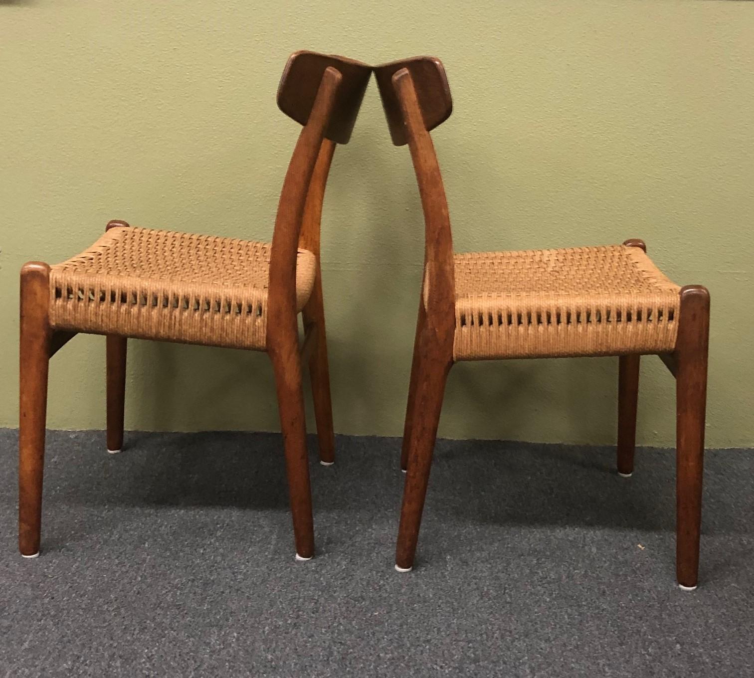 Mid-Century Modern Pair of Model CH-23 Dining Chairs with Rope Seats by Hans Wegner for Carl Hansen