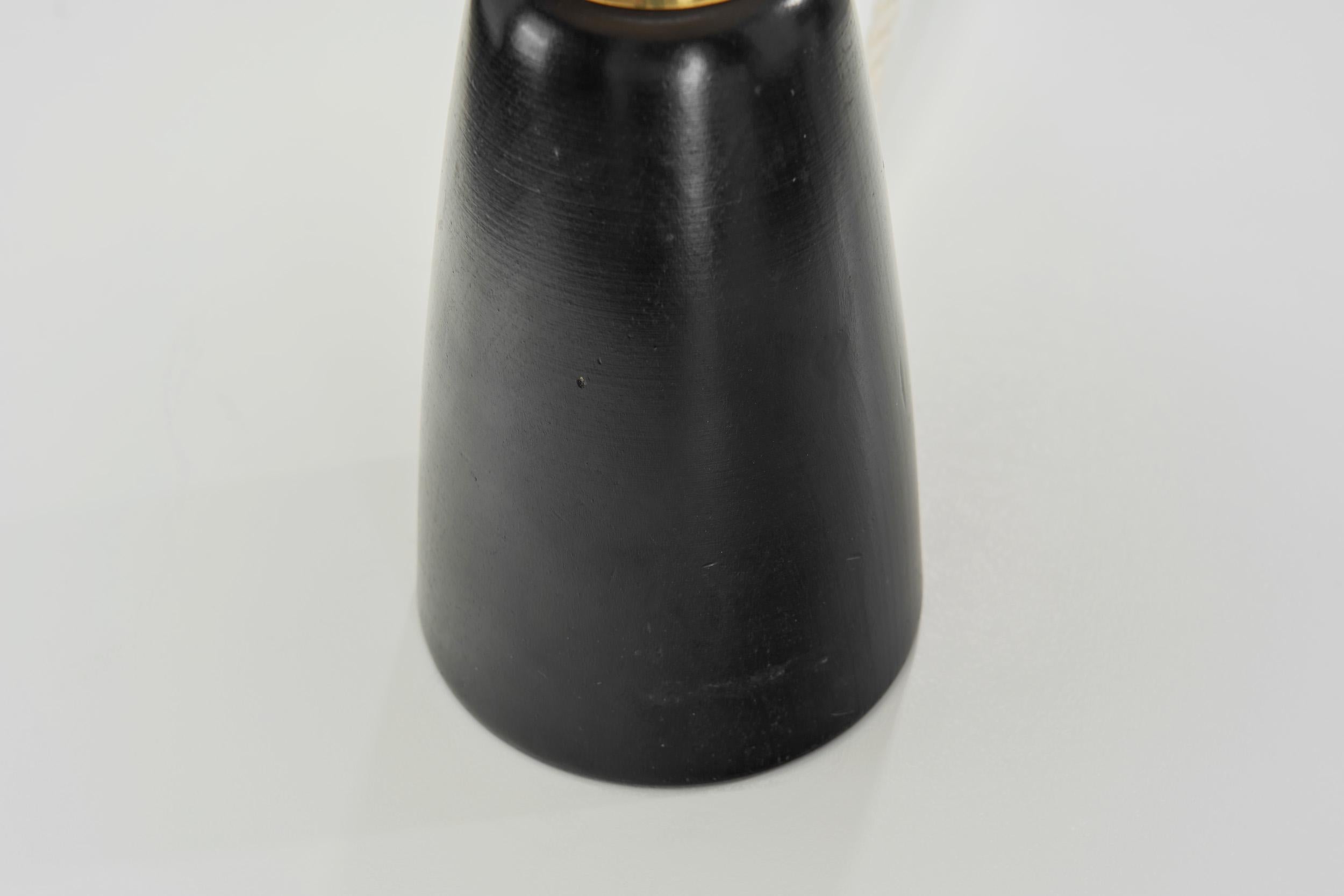 Coppia di lampade da tavolo modello 'E1291' di ASEA, Svezia, 1950 ca. in vendita 8