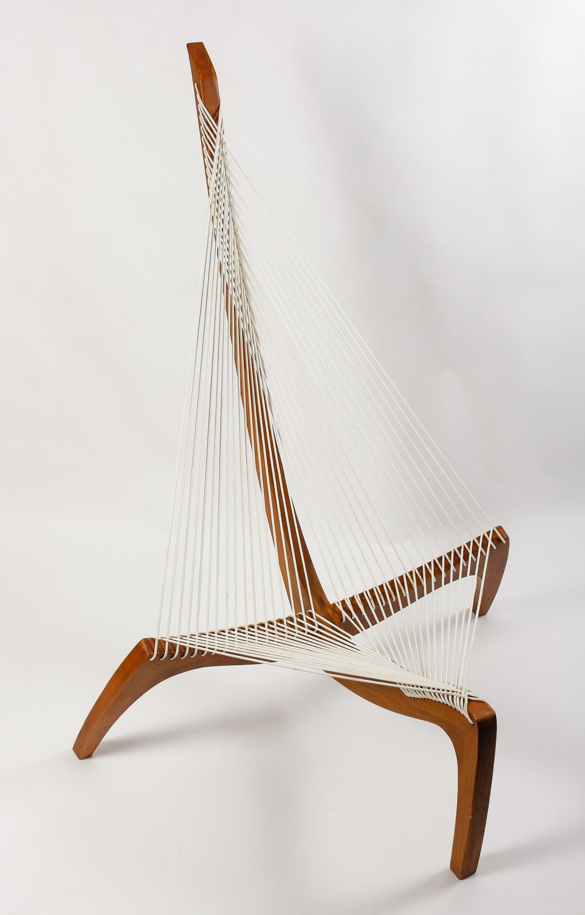 Danish Pair of Model Harpe armchairs by Jørgen Høvelskov, 20th century.
