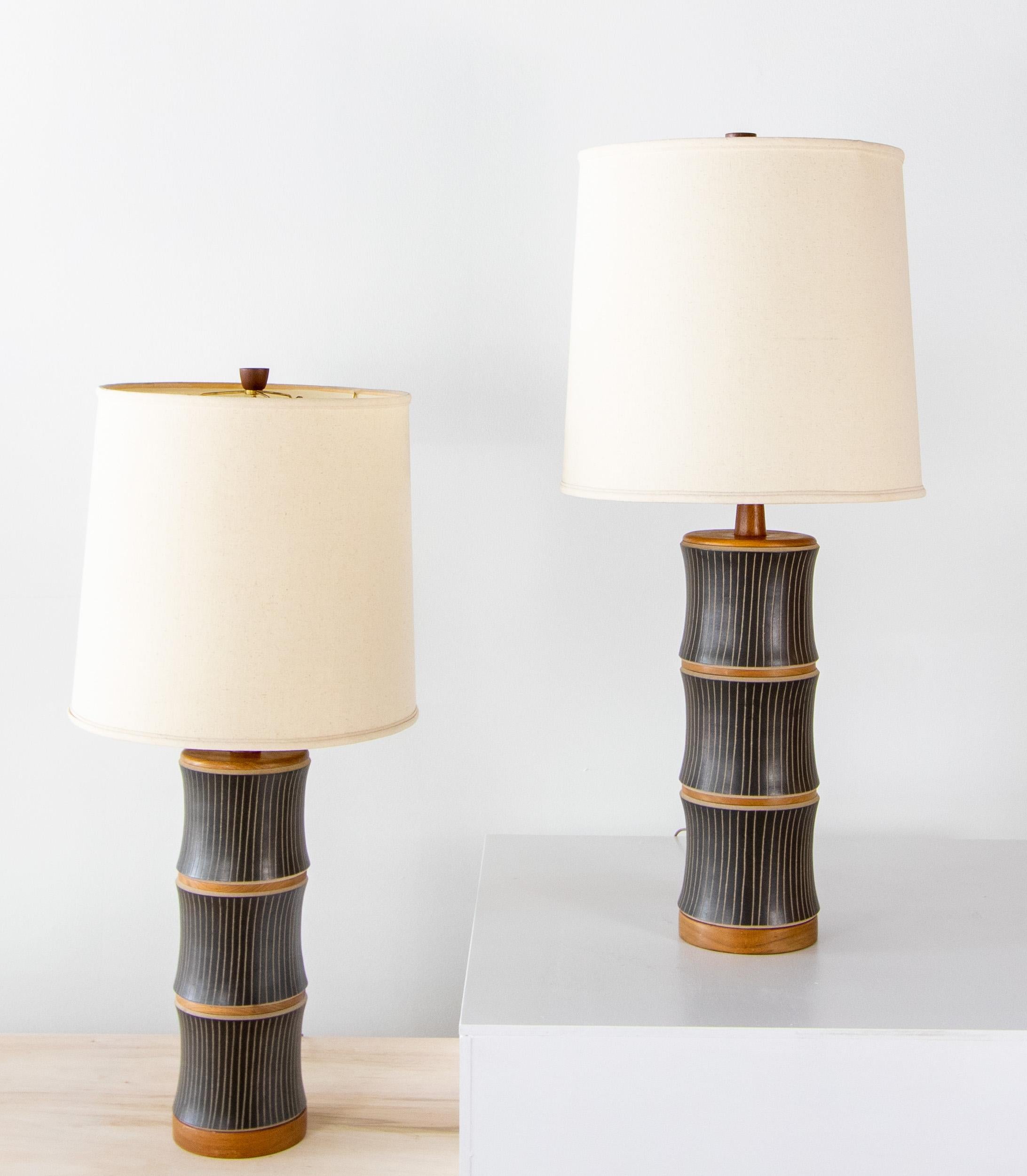 Mid-Century Modern Pair of Model M221 Jane and Gordon Martz Lamps in Matte Black with Tan Incising