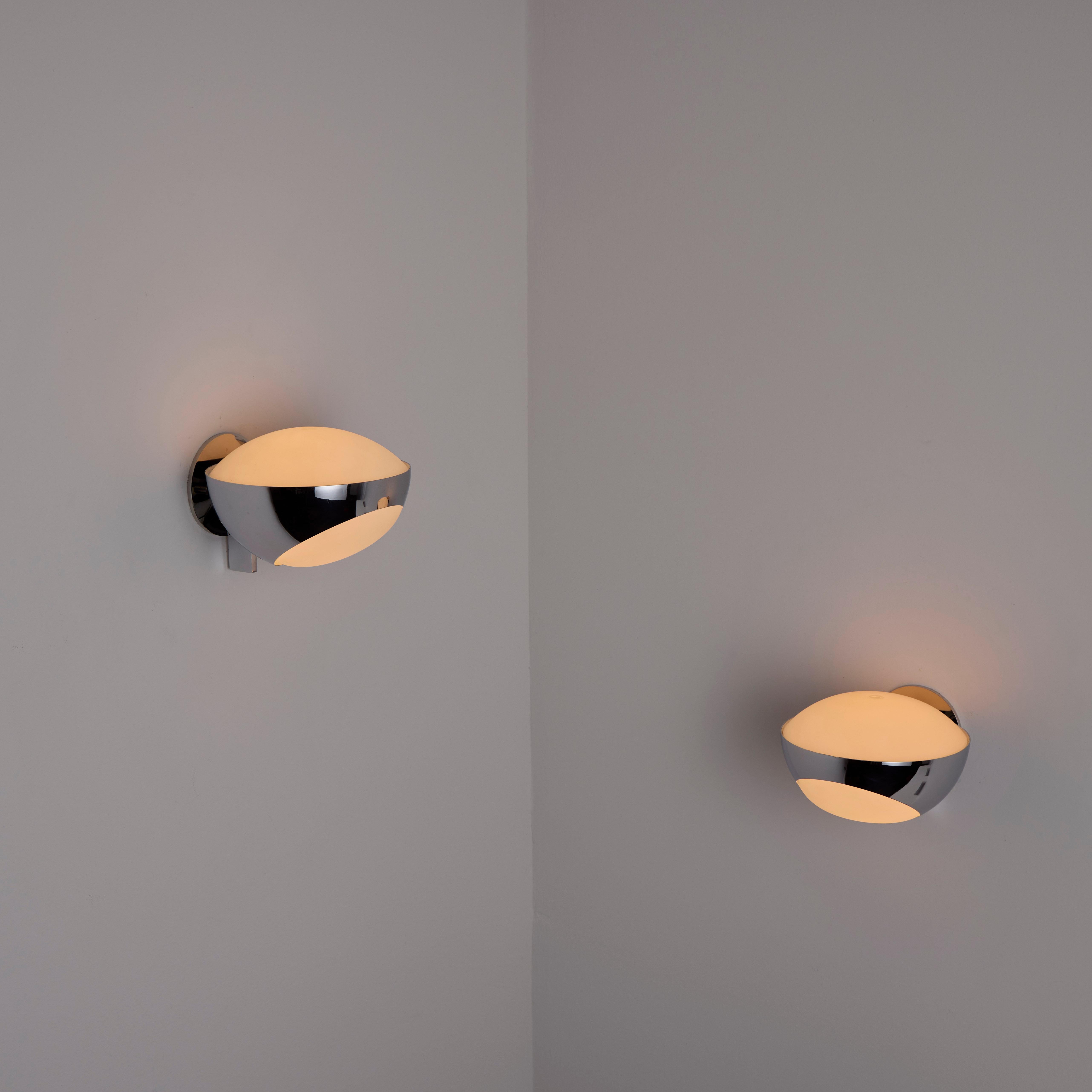 Paar Model No. 1963 Wandleuchter von Max Ingrand für Fontanta Arte im Angebot 1