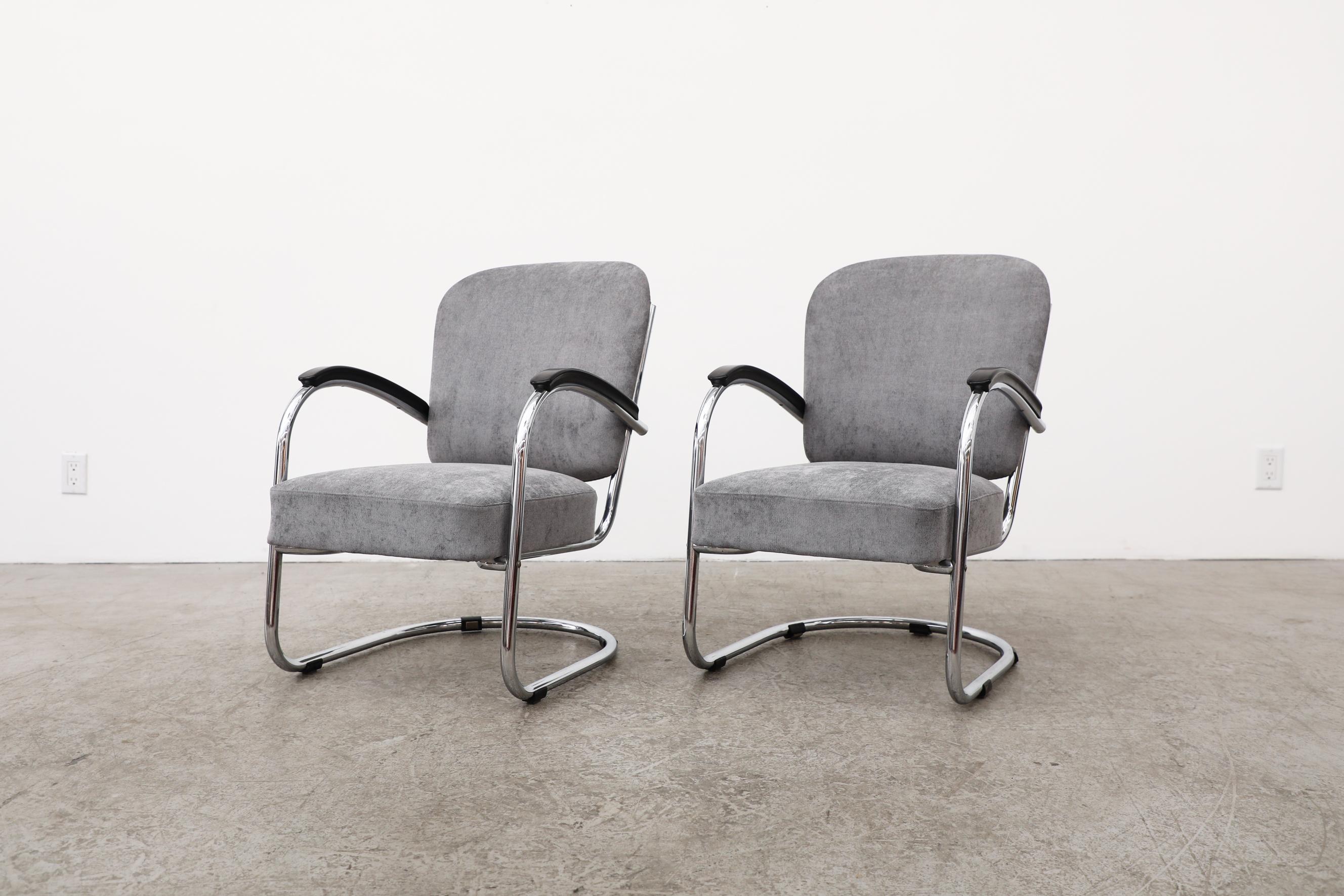 Dutch Pair of Model no. 436 Bauhaus Lounge Chairs by Paul Schuitema, 1930's