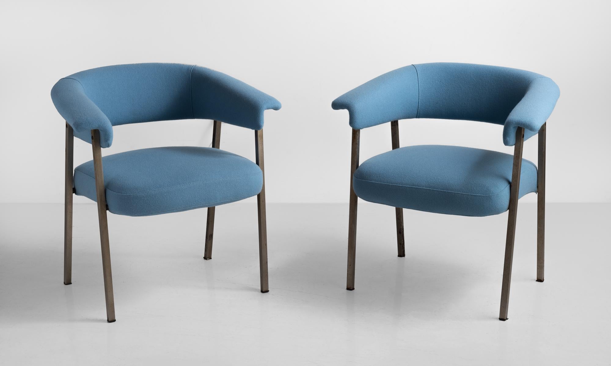 Pair of model P18 armchairs by Gastone Rinaldi for RIMA, circa 1960.

Newly reupholstered in mahram fabric.