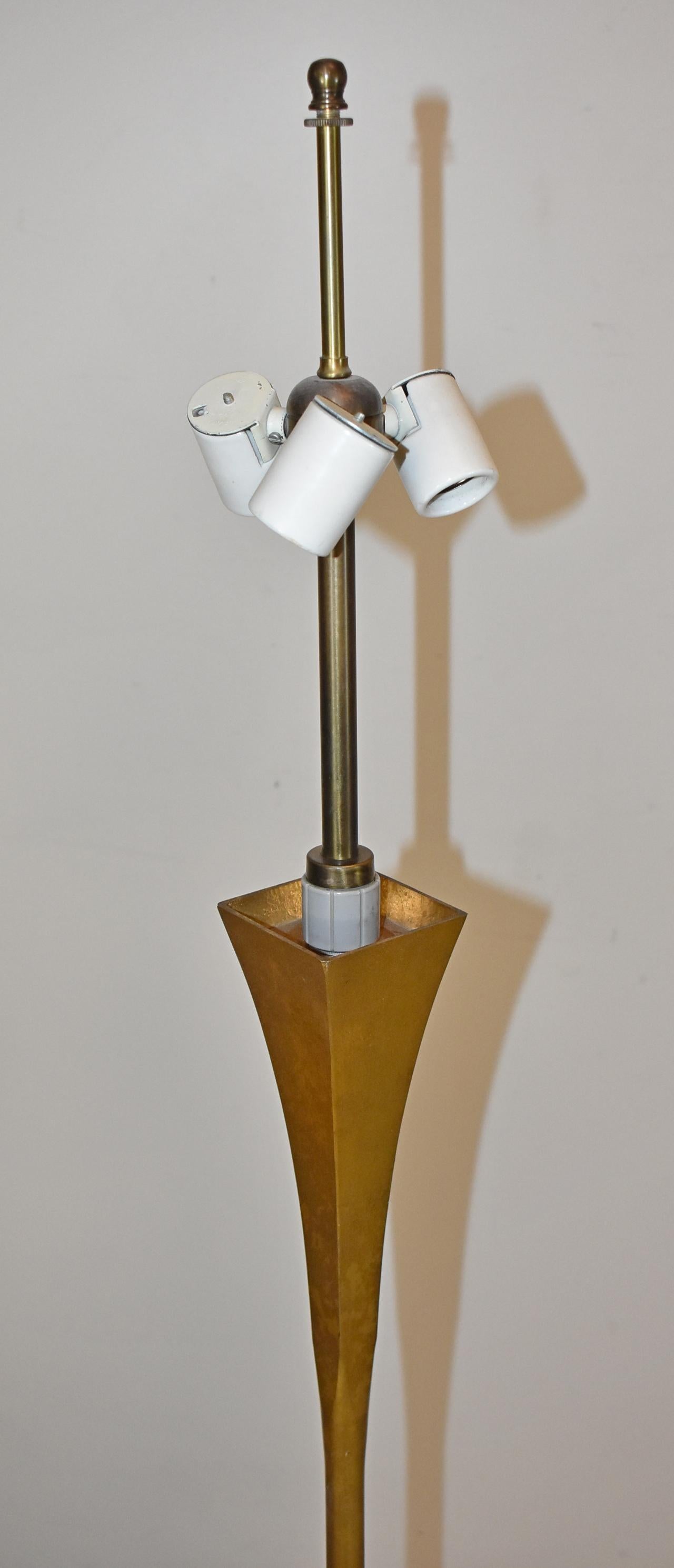 Moderne Stehlampen aus Messing von Tonello und Montagna Grillo, 62 Zoll, Paar im Angebot 1