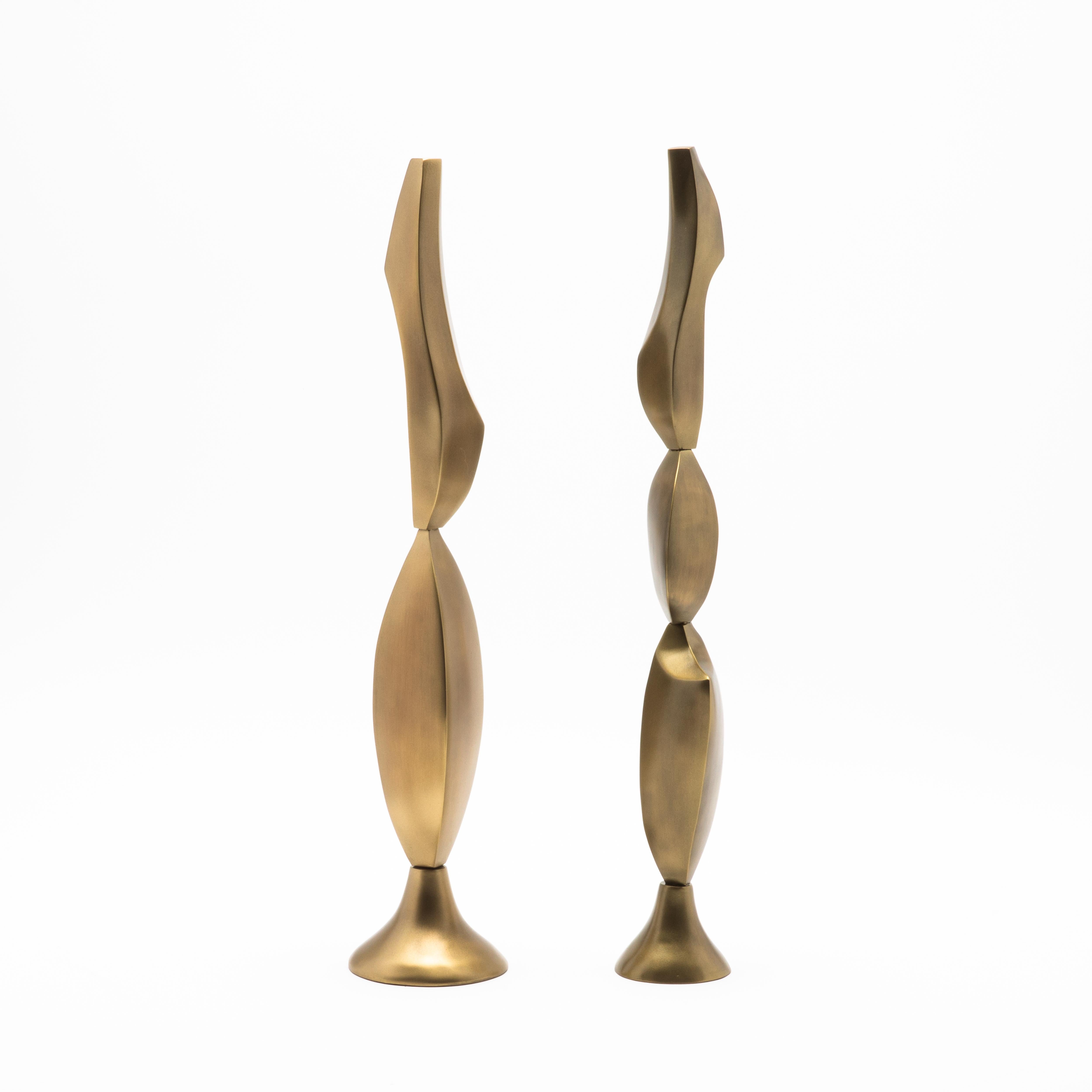 Philippin Paire de Sculptures Modernes Abstraites en Bronze Patina Brass par Patrick Coard Paris en vente