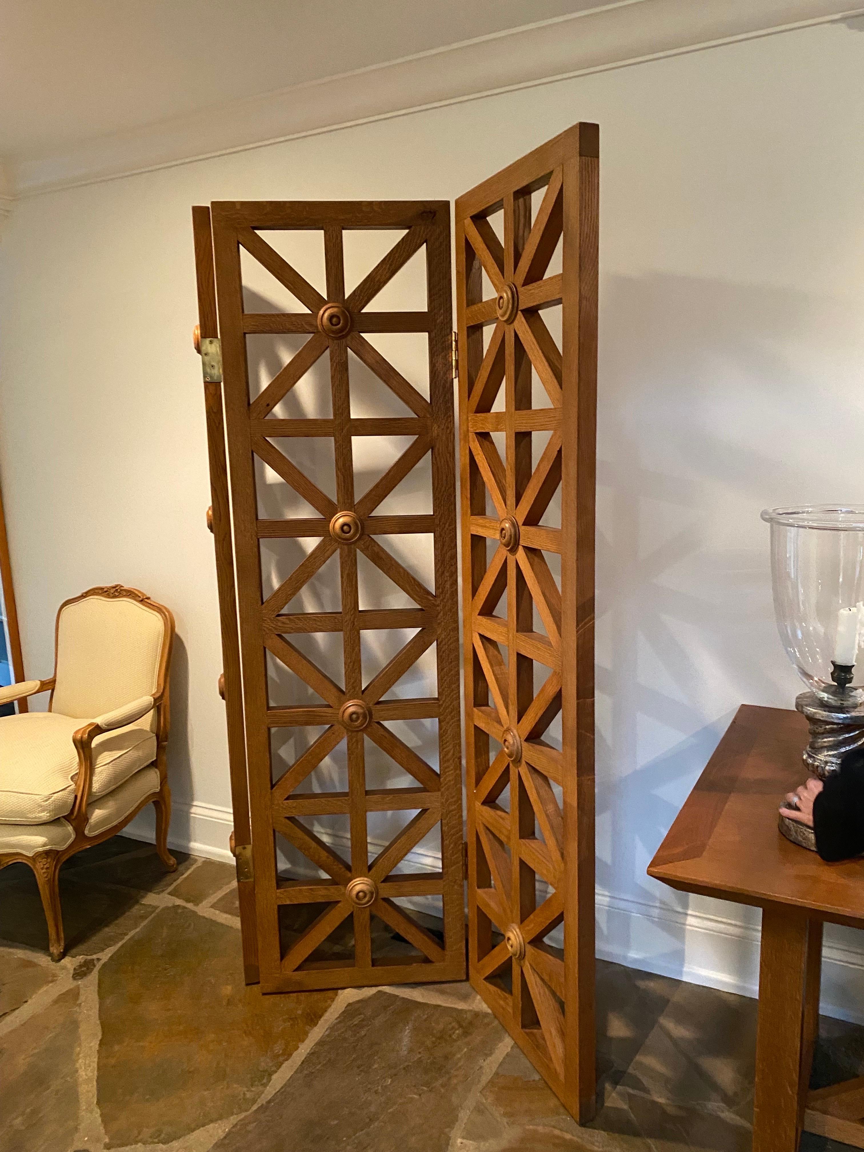 Pair of Modern Architectural Oak Three Panel Folding Screen / Dividers In Good Condition For Sale In Southampton, NY
