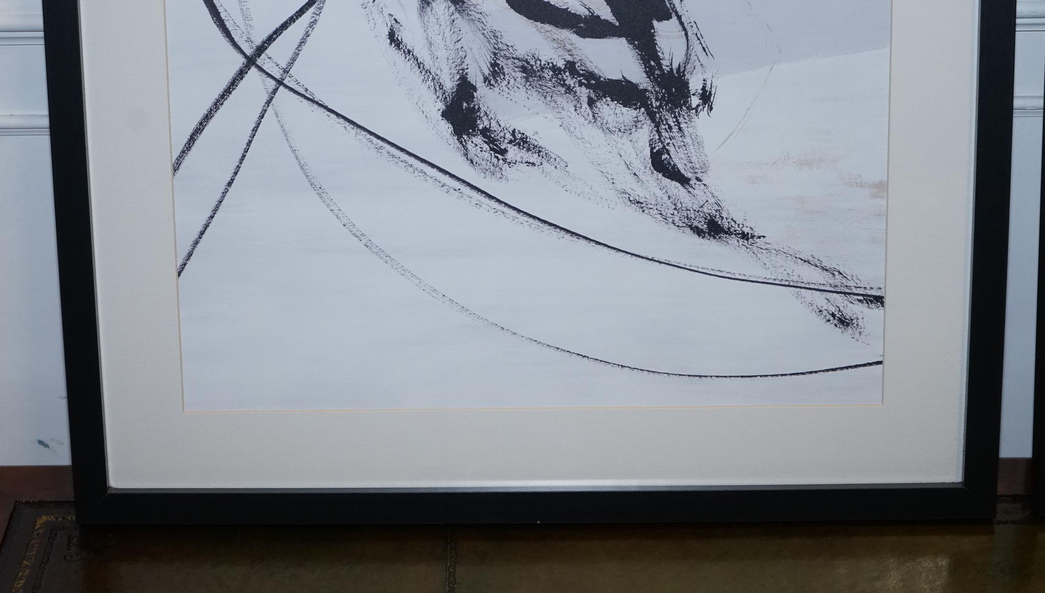 PAIR OF MODERN ART CHARCOAL STYLE WALL PAINTiNGS  BLACK FRAME 1/2 en Bueno estado para la venta en Pulborough, GB