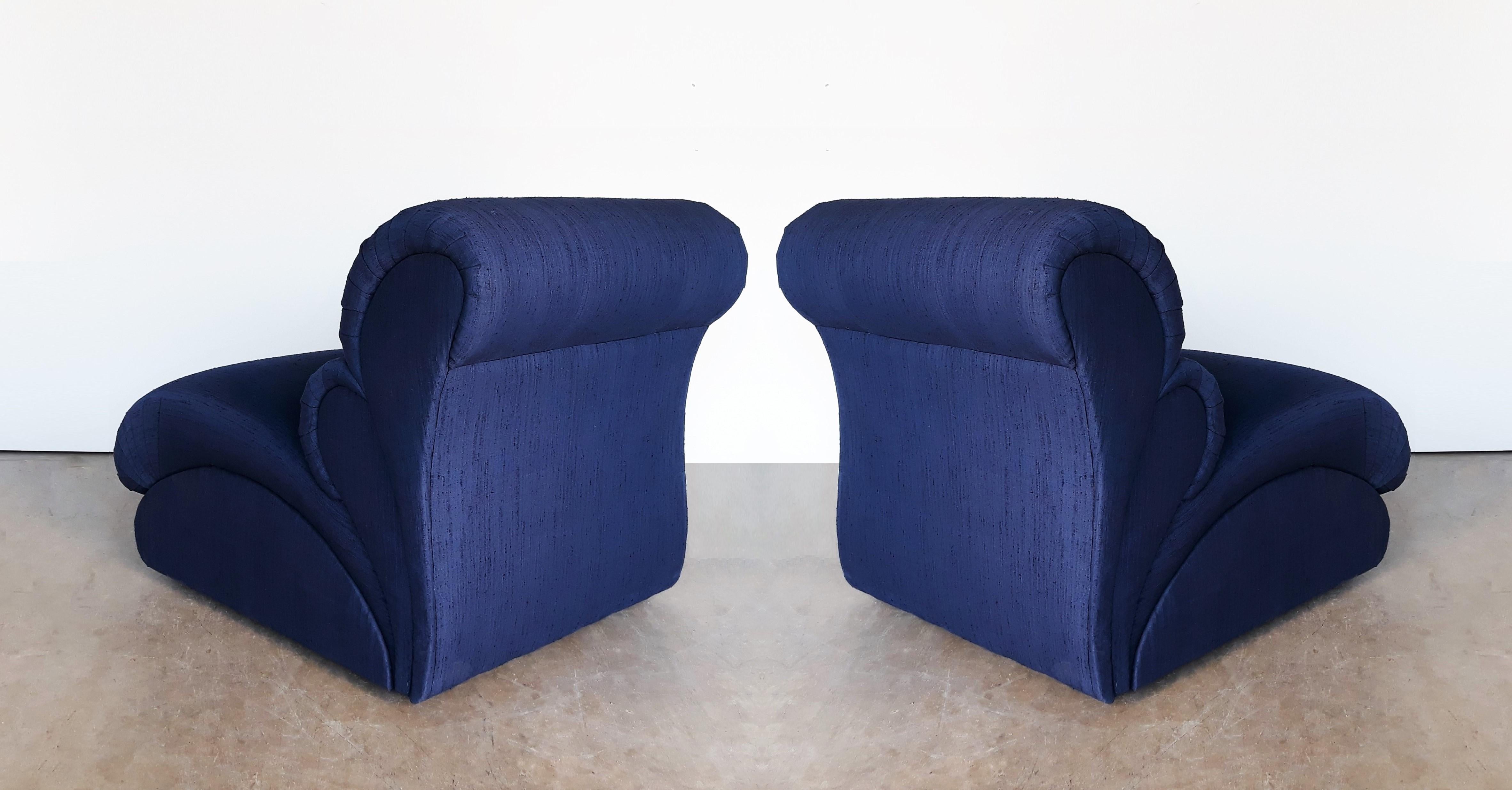 Late 20th Century Pair of Modern Biomorphic Lounge Chairs by Weiman, 1980s For Sale