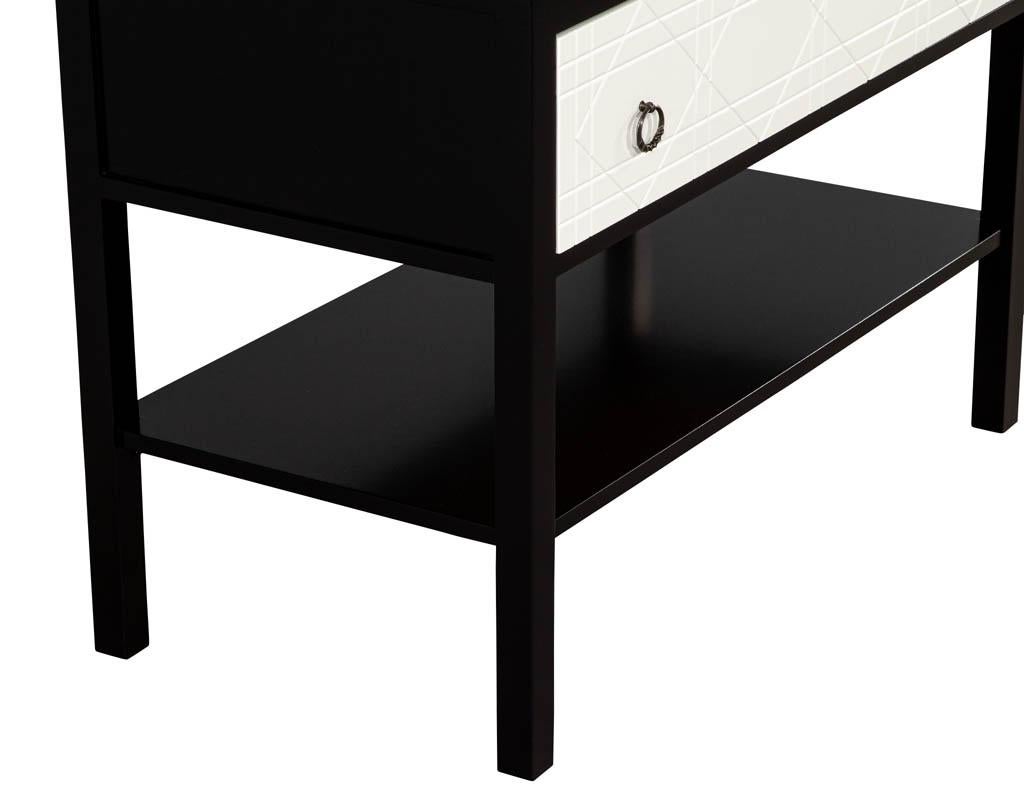 Pair of Modern Black and White Nightstands For Sale 2