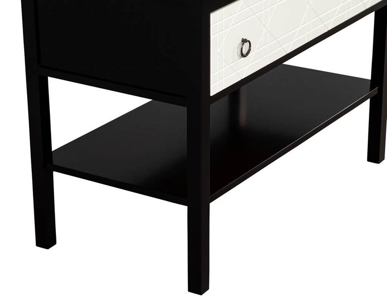 Pair of Modern Black and White Nightstands For Sale 4