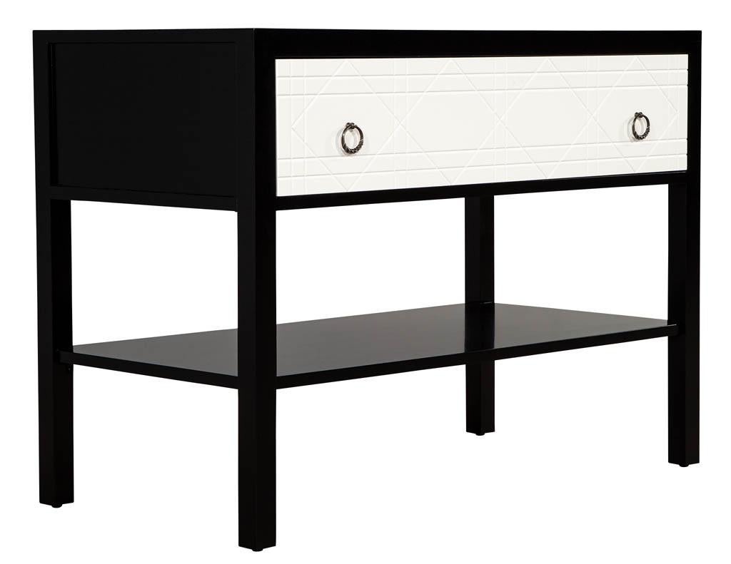 Pair of Modern Black and White Nightstands For Sale 3