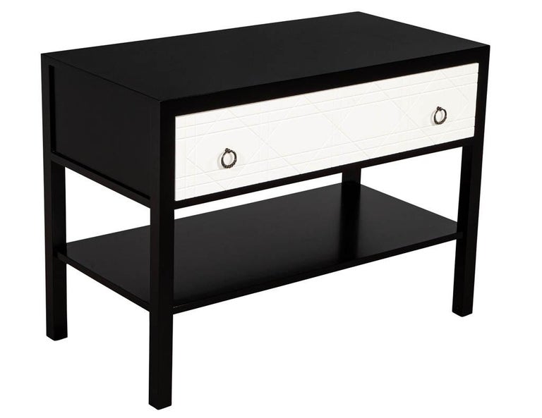 Pair of Modern Black and White Nightstands For Sale at 1stDibs