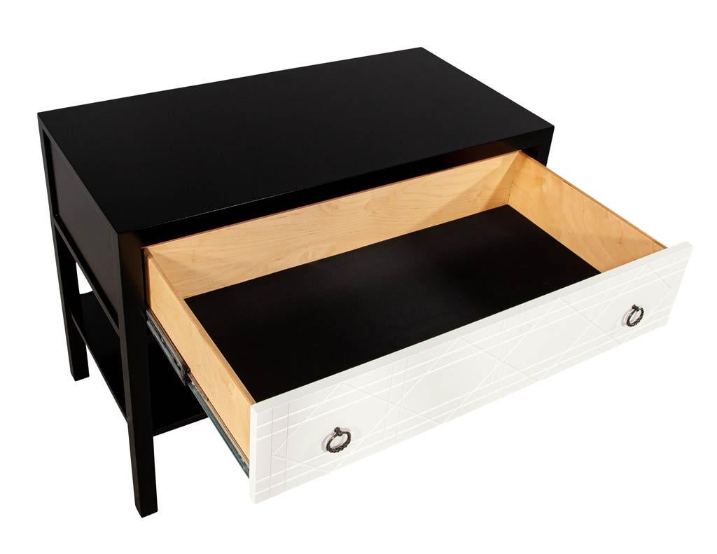 Metal Pair of Modern Black and White Nightstands For Sale