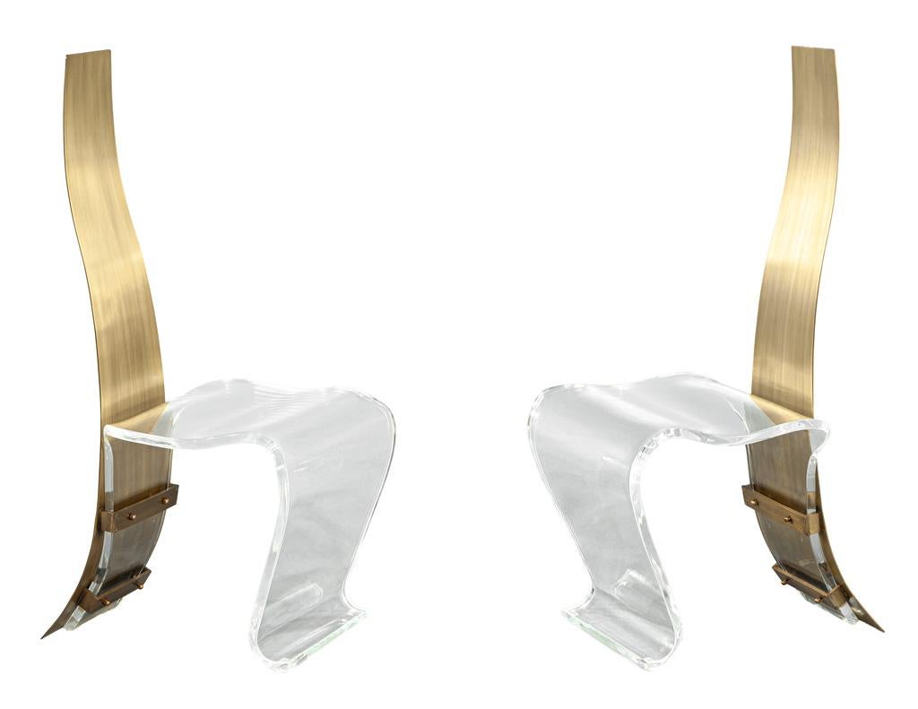 Mid-Century Modern Pair of Modern Brass and Acrylic Accent Chairs For Sale