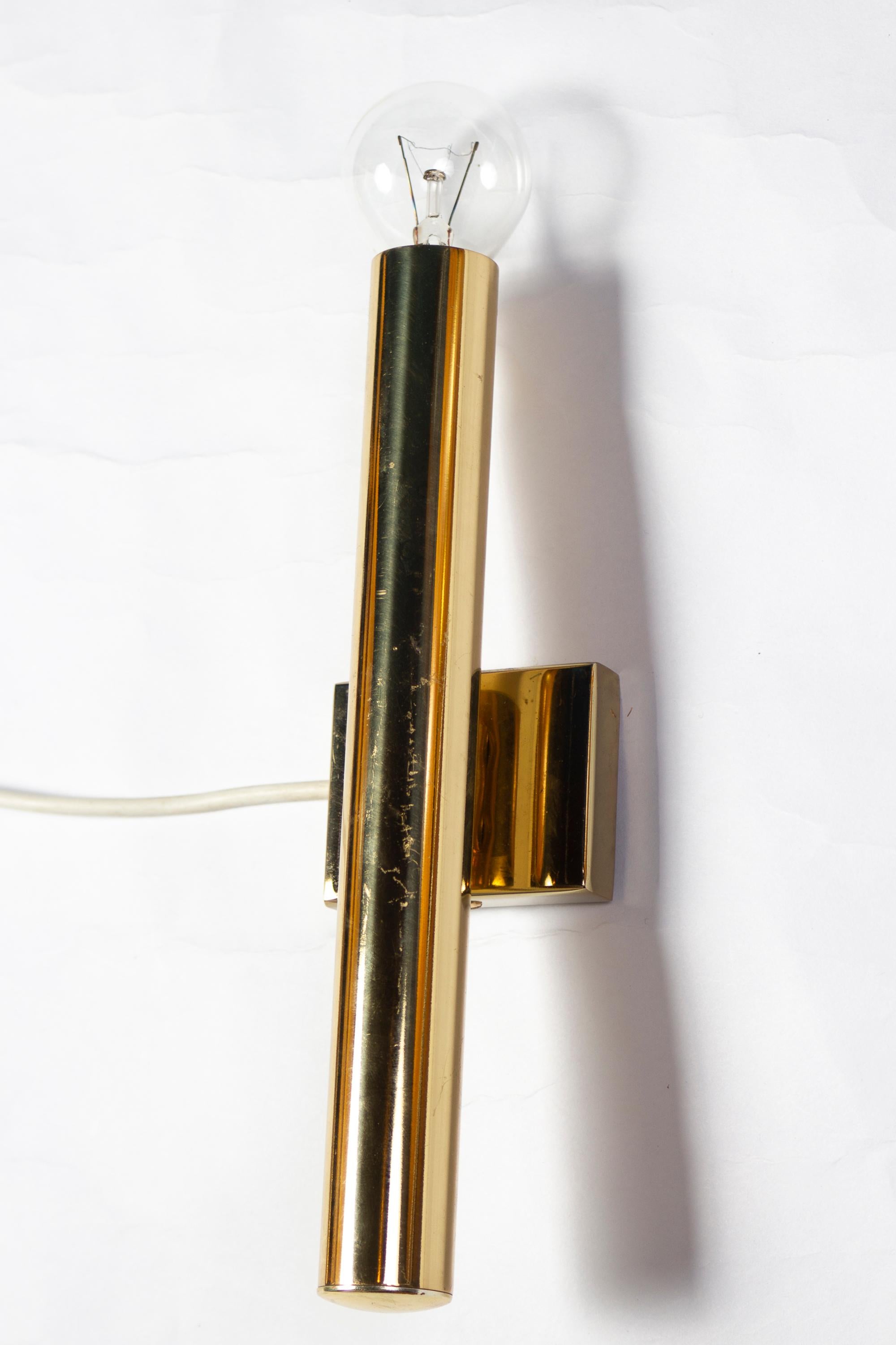 Pair of Modern Brass Sciolari Sconces 1970' For Sale 6