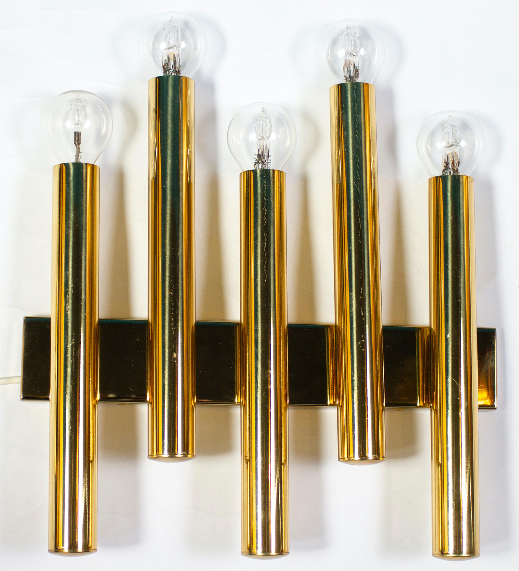 Pair of Modern Brass Sconces Attributed to Gio Ponti 1970 For Sale 4