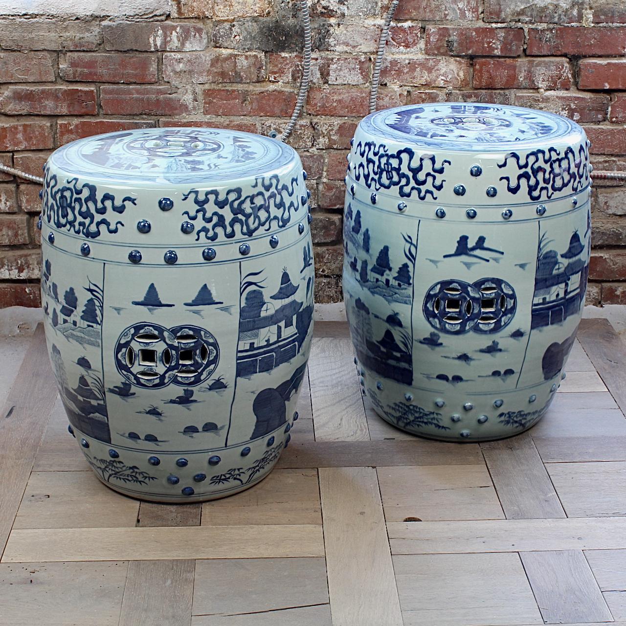 Unknown Pair of Modern Canton Chinese Export Porcelain Garden Seats