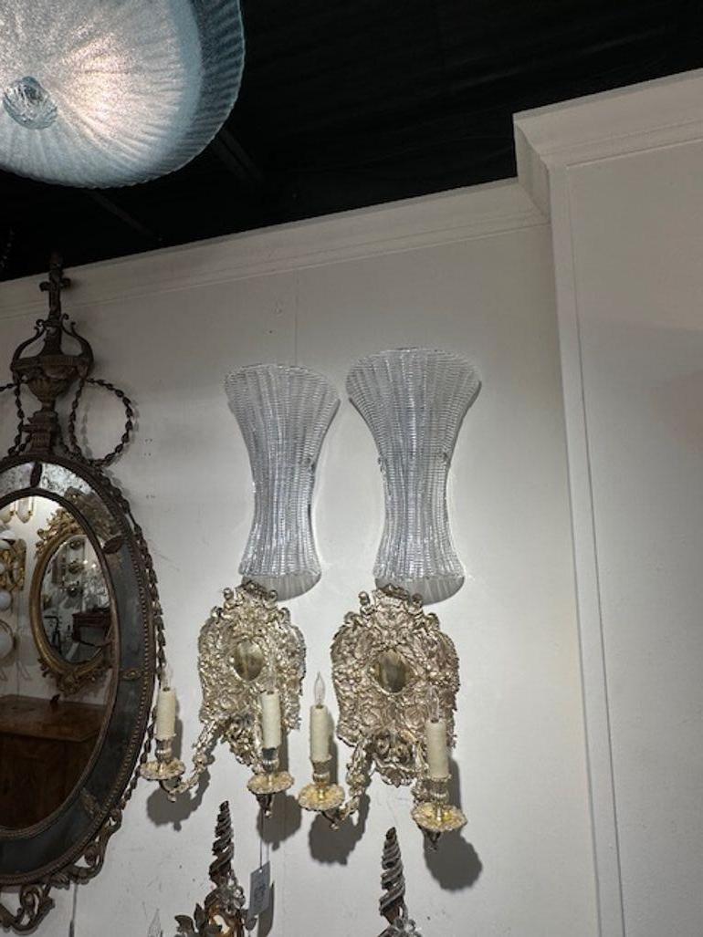 Italian Pair of Modern Clear Glass Textured Murano Glass Sconces For Sale