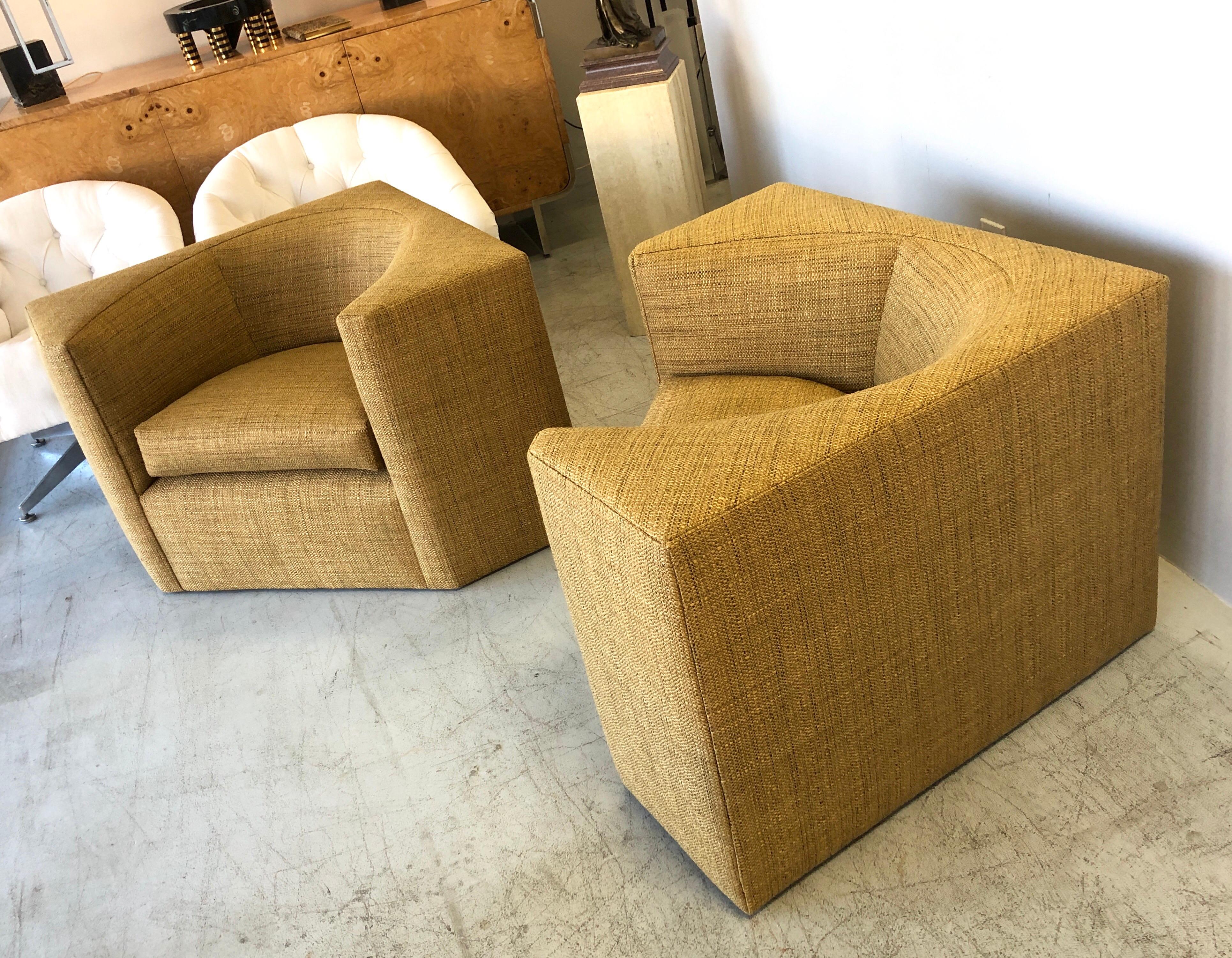 American Pair of Modern Cube Lounge Club Chairs, 1970s