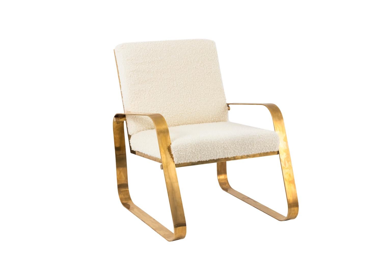 Italian Pair of Modern Easy Chairs in Gilt Brushed Brass, Contemporary Work For Sale