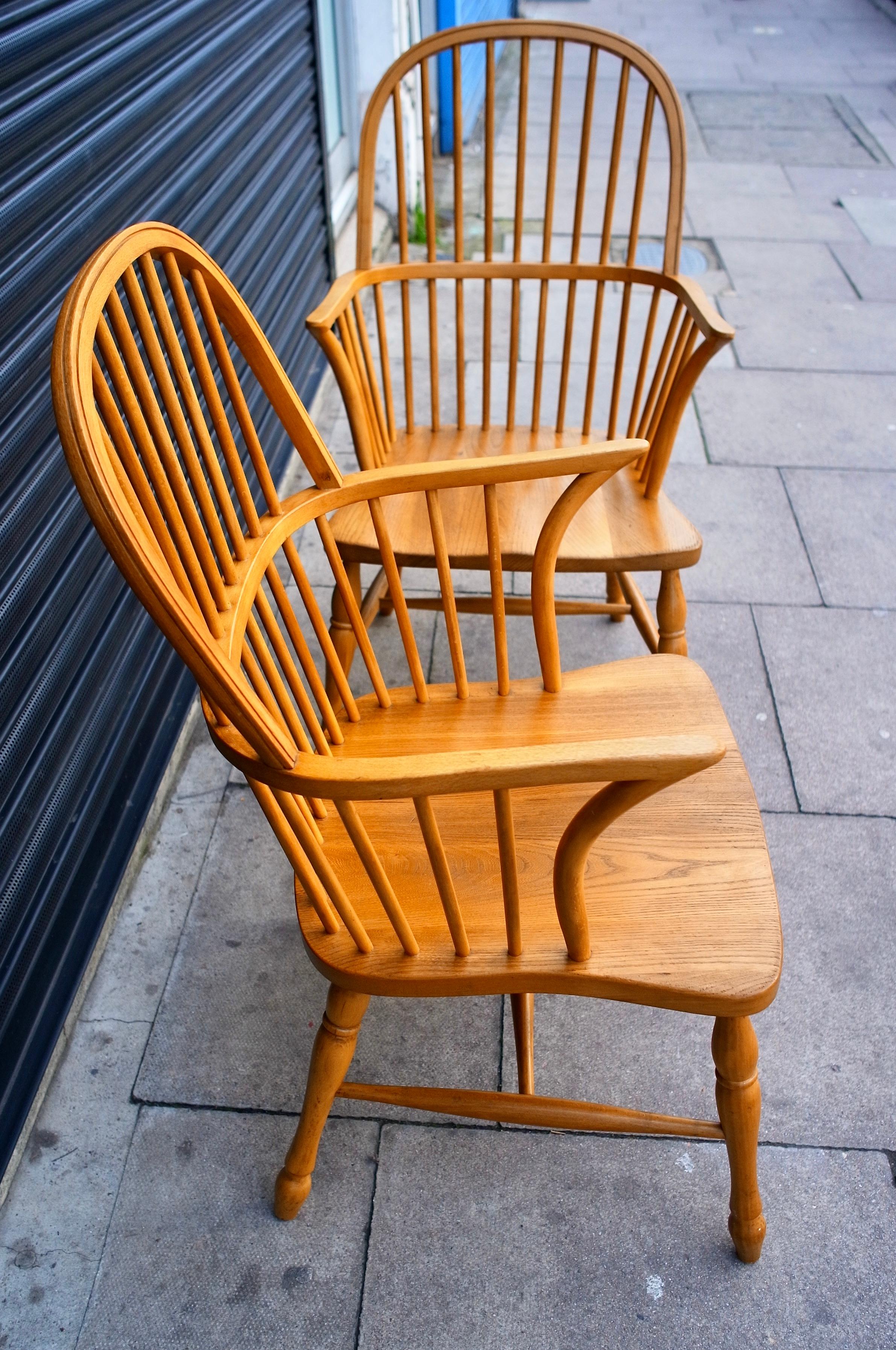 Pair of Modern English Pinewood Windsor Chairs For Sale 8