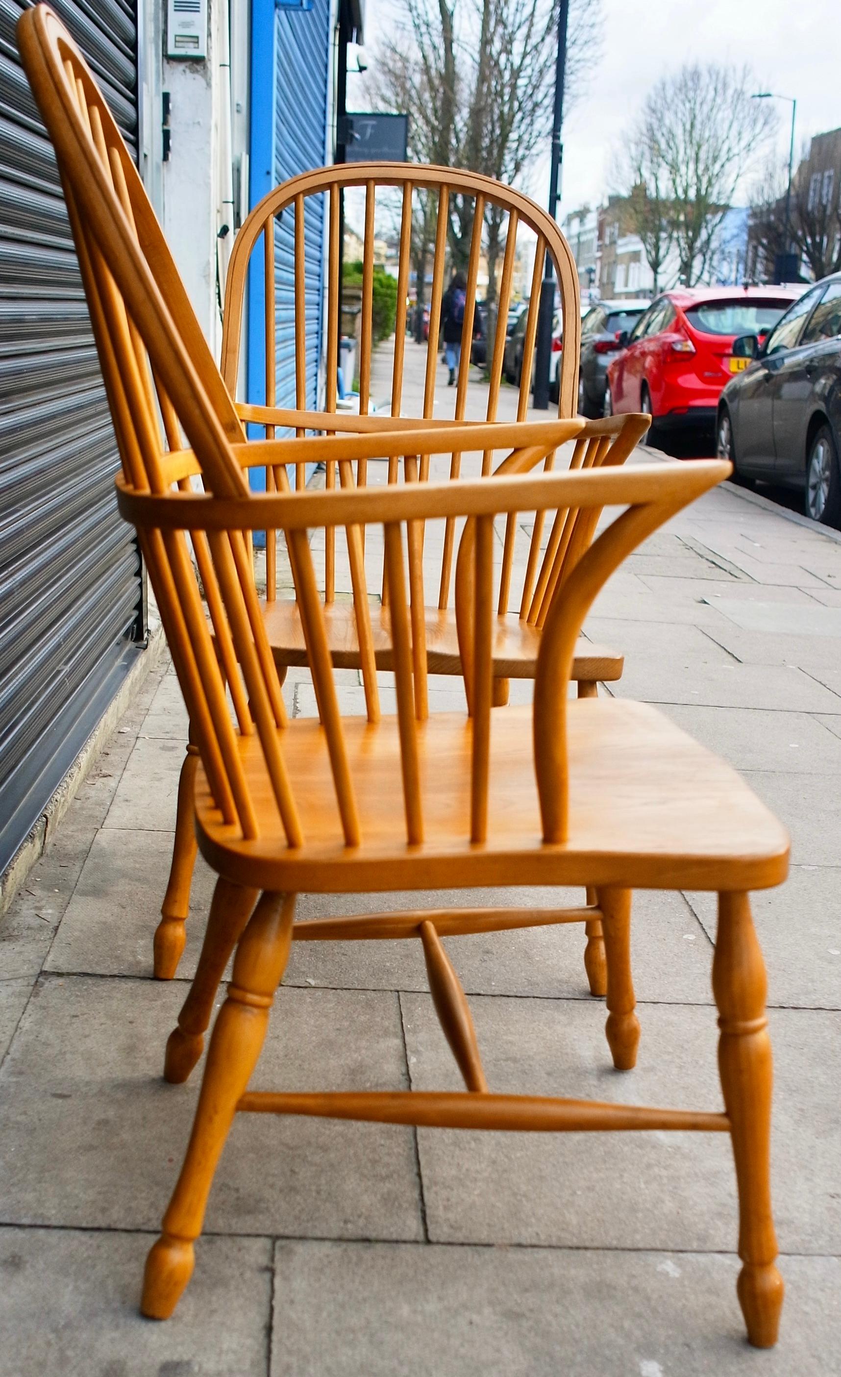 Pair of Modern English Pinewood Windsor Chairs For Sale 2