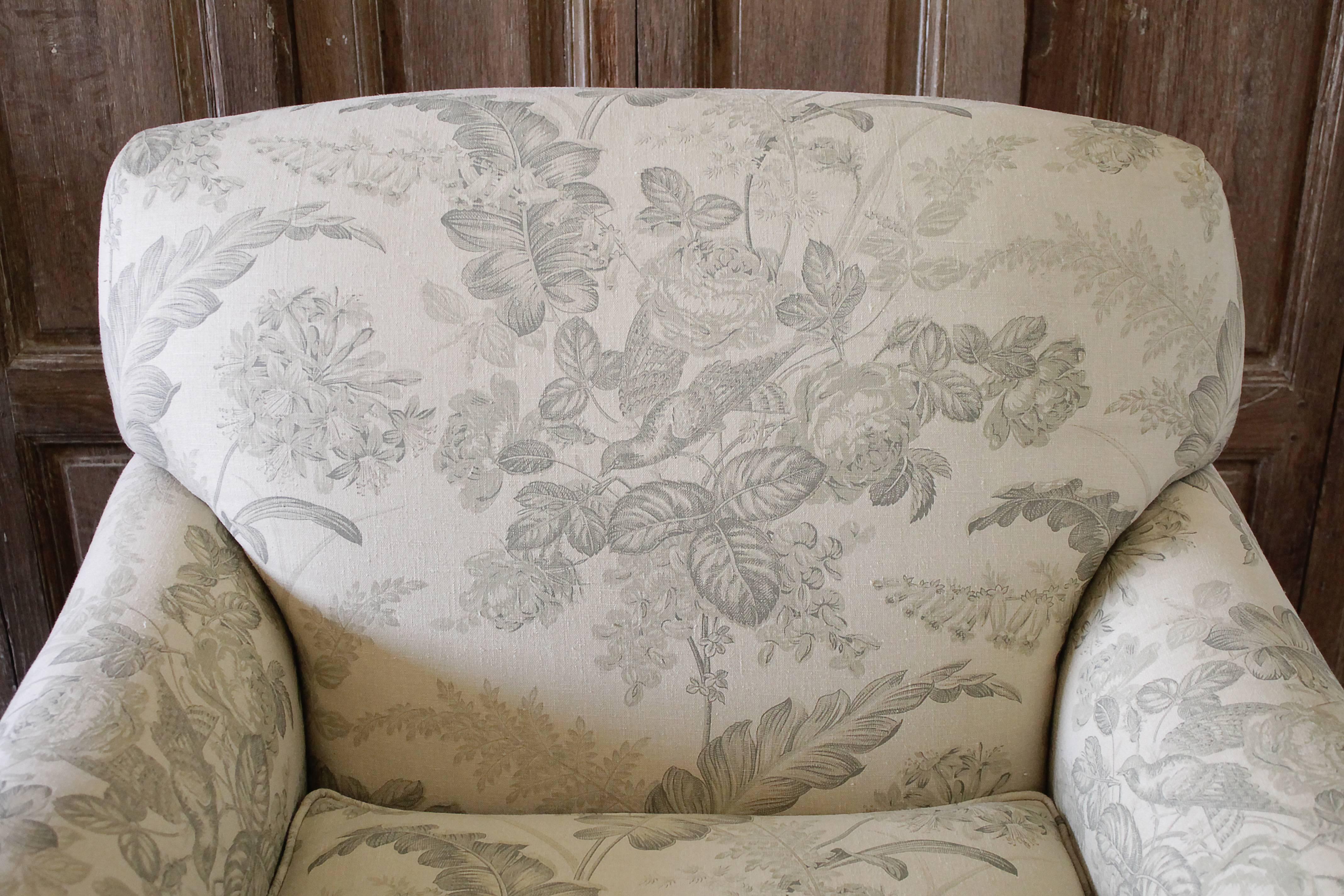 Pair of Modern Swivel Chairs in French Toile Linen Upholstery 
These custom made swivel chairs are very clean, new looking. Upholstered in a beautiful linen, off white creamy background color with dark sage color toile print with birds.
Seats are