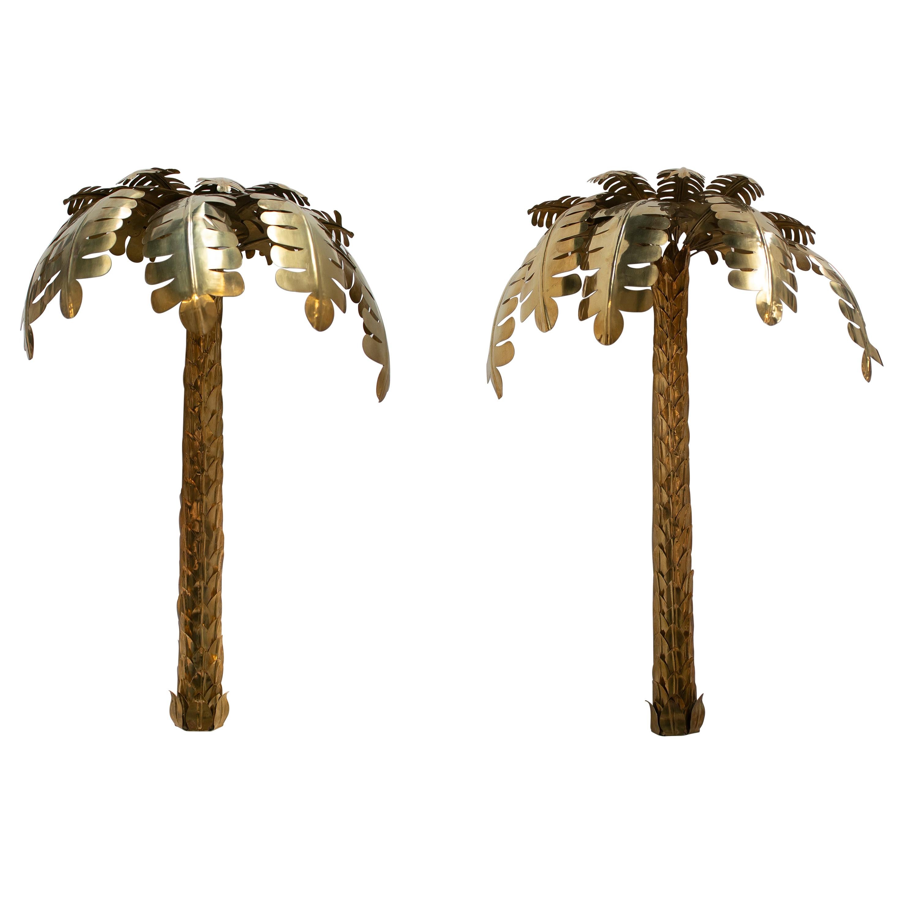 Pair of Modern French Bronze Palm Shaped Wall Lamp Shades or Ornaments