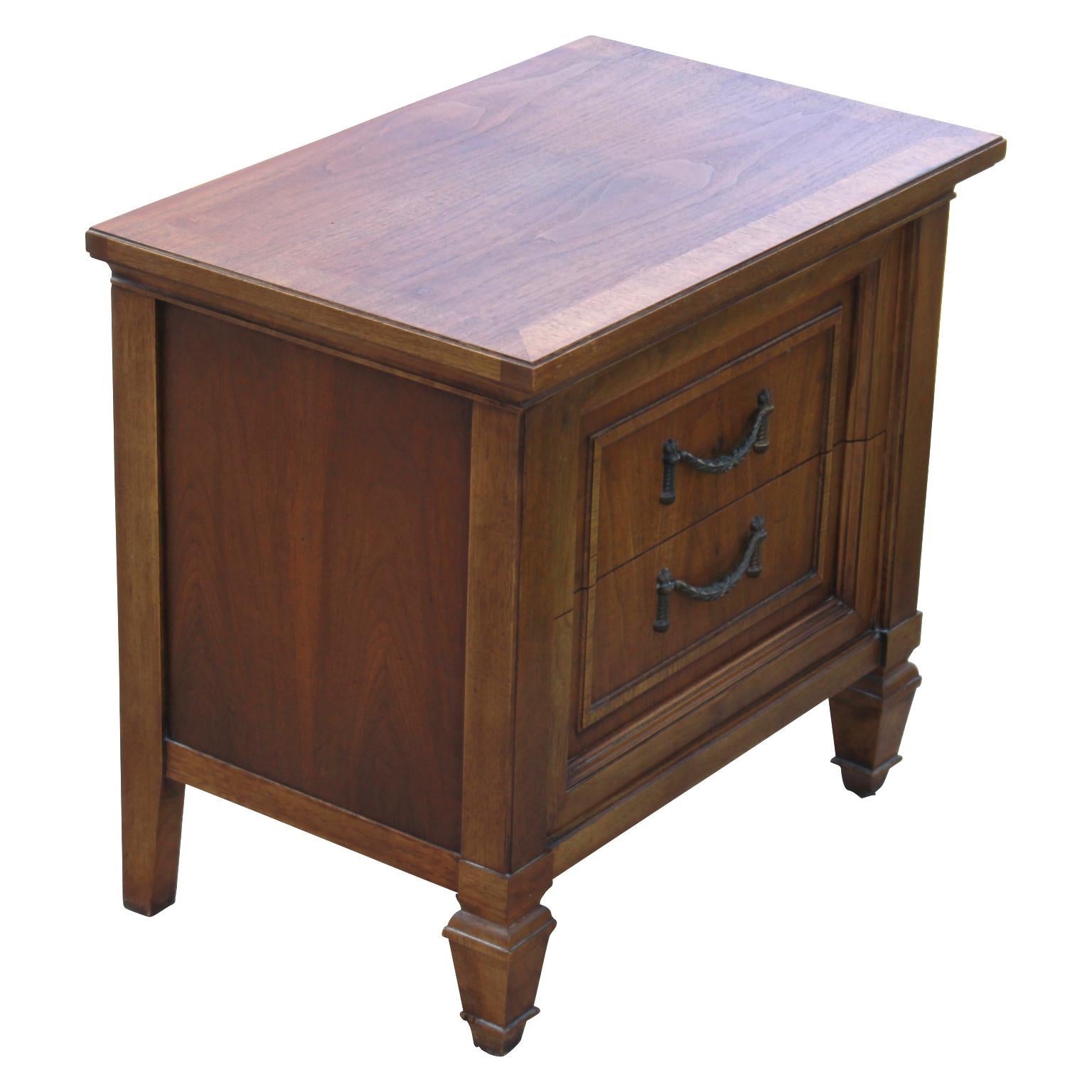 Pair of Modern French Two-Door Walnut Nightstands by Thomasville 1