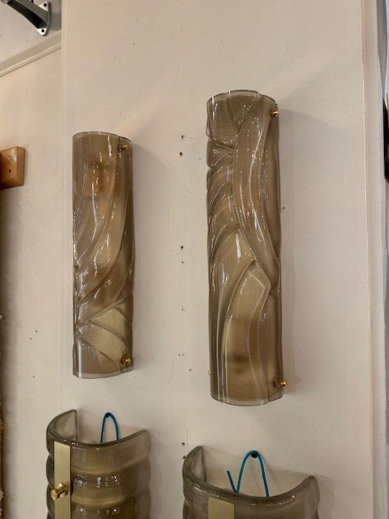 Francese Coppia di lampade moderne in vetro di Murano colorato a vapore in vendita