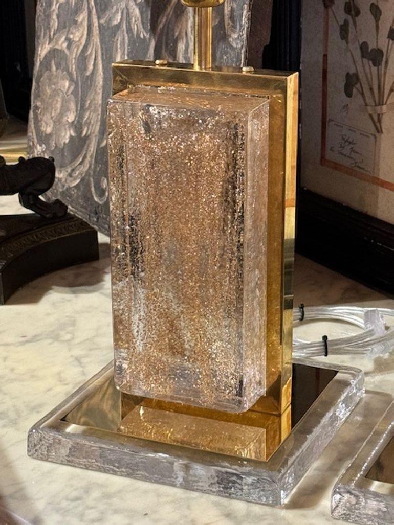 Pair of Modern Gold Dust Murano Block Lamps In Good Condition For Sale In Dallas, TX